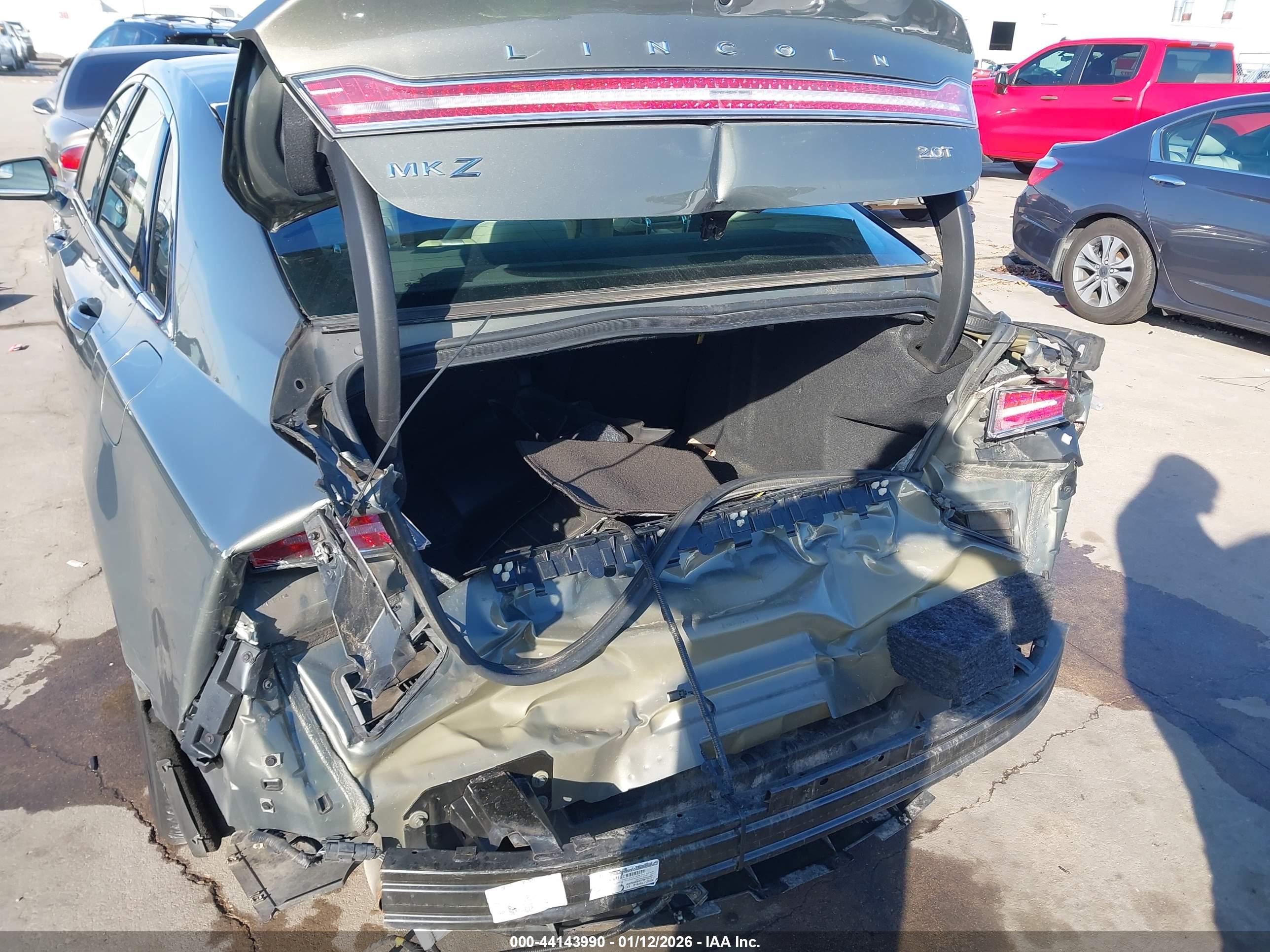 LINCOLN MKZ image 6