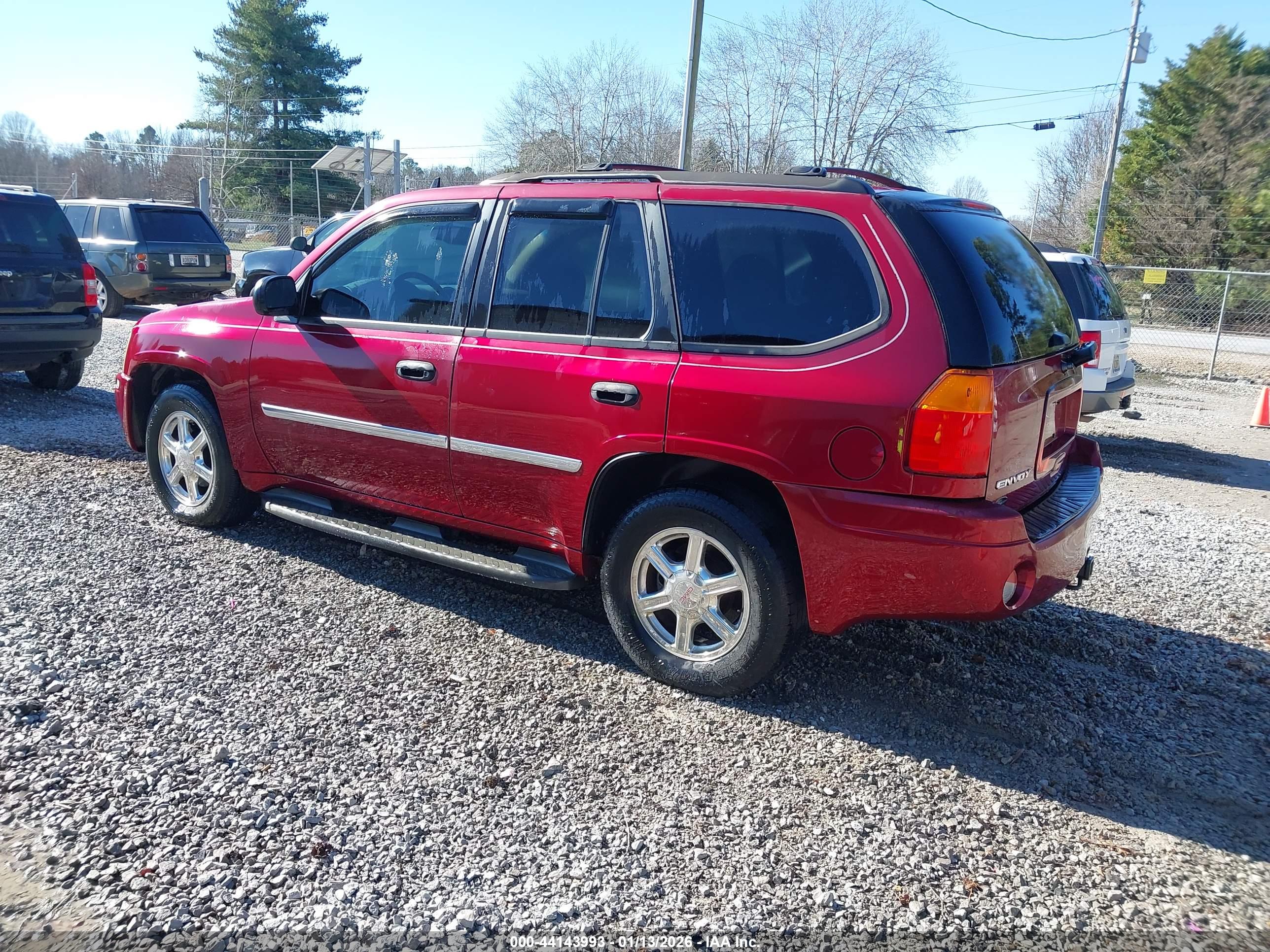 GMC ENVOY image 3