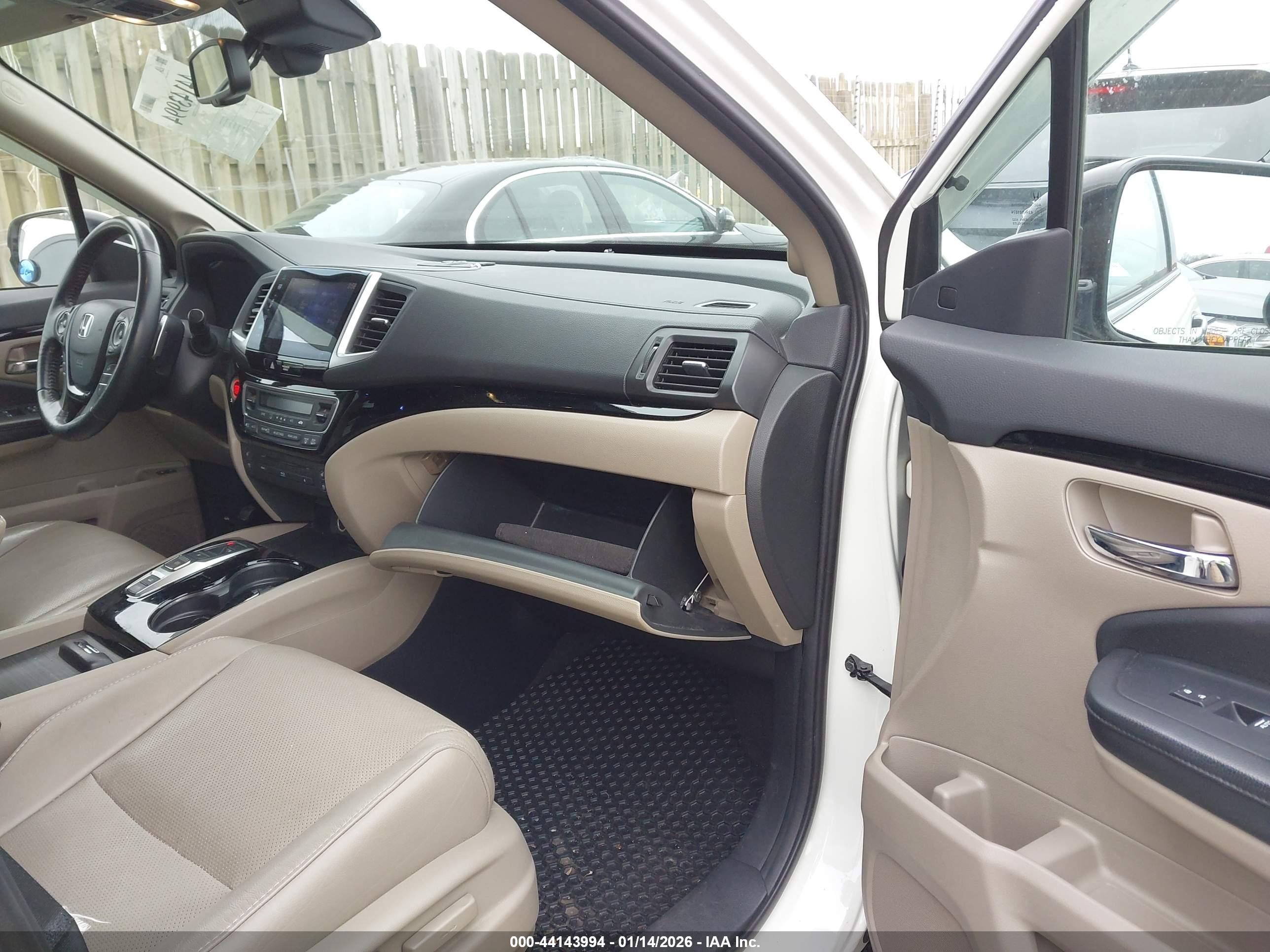 HONDA PILOT image 5