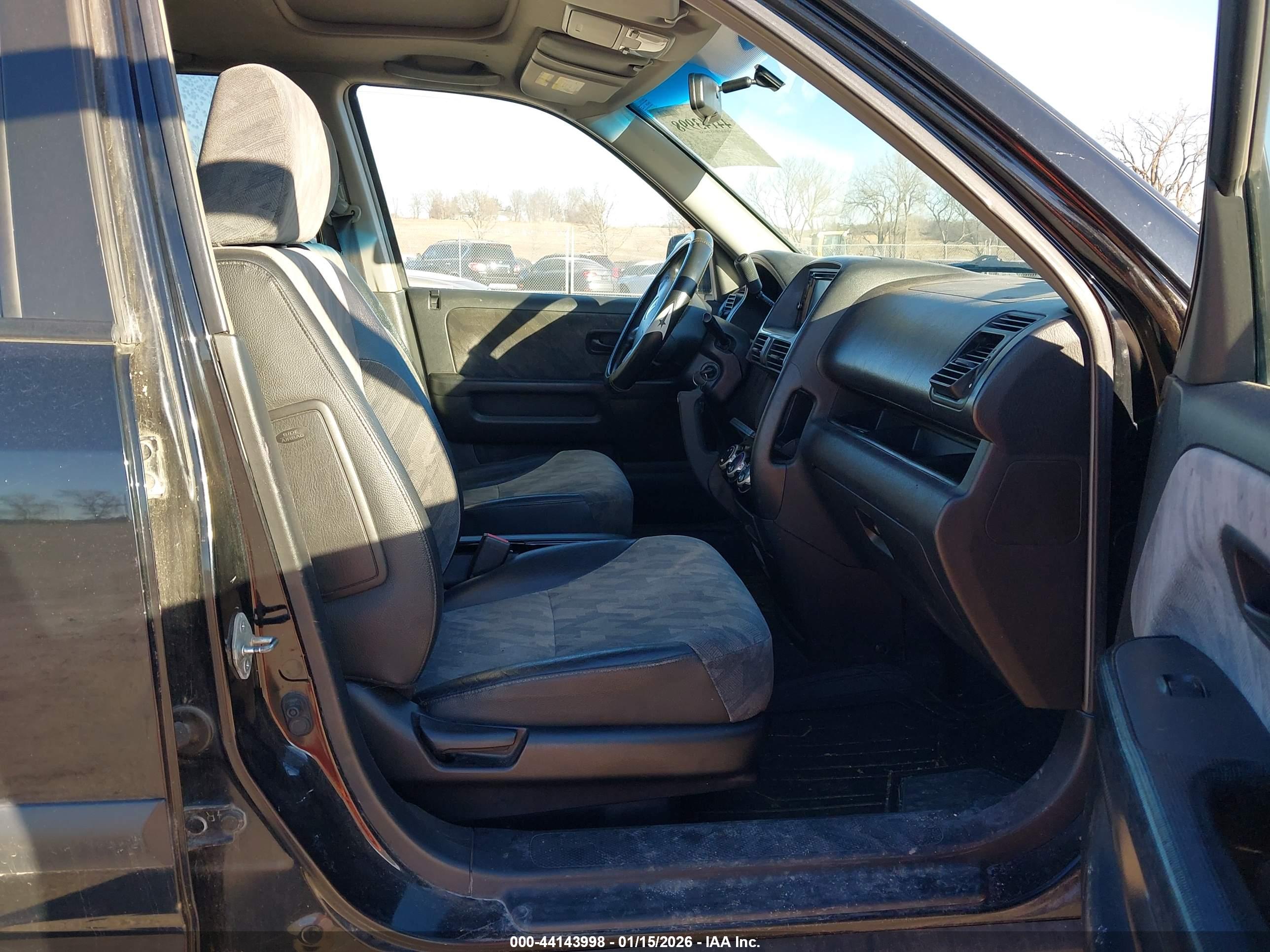 HONDA CR-V image 5