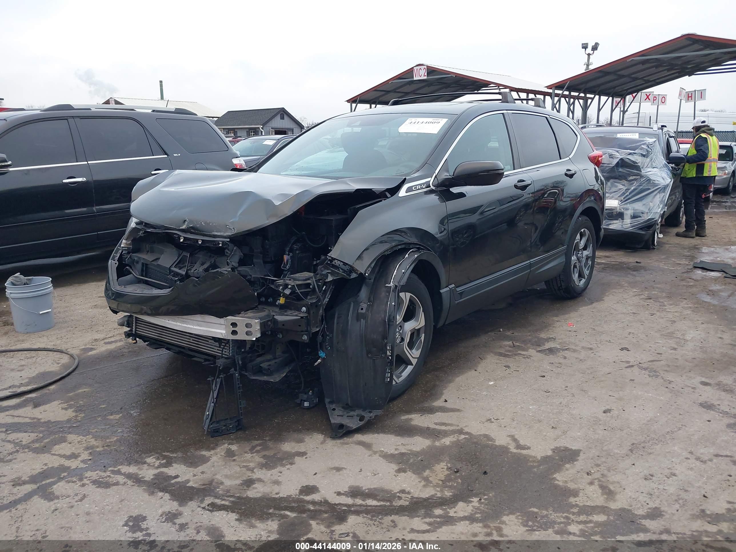HONDA CR-V image 2