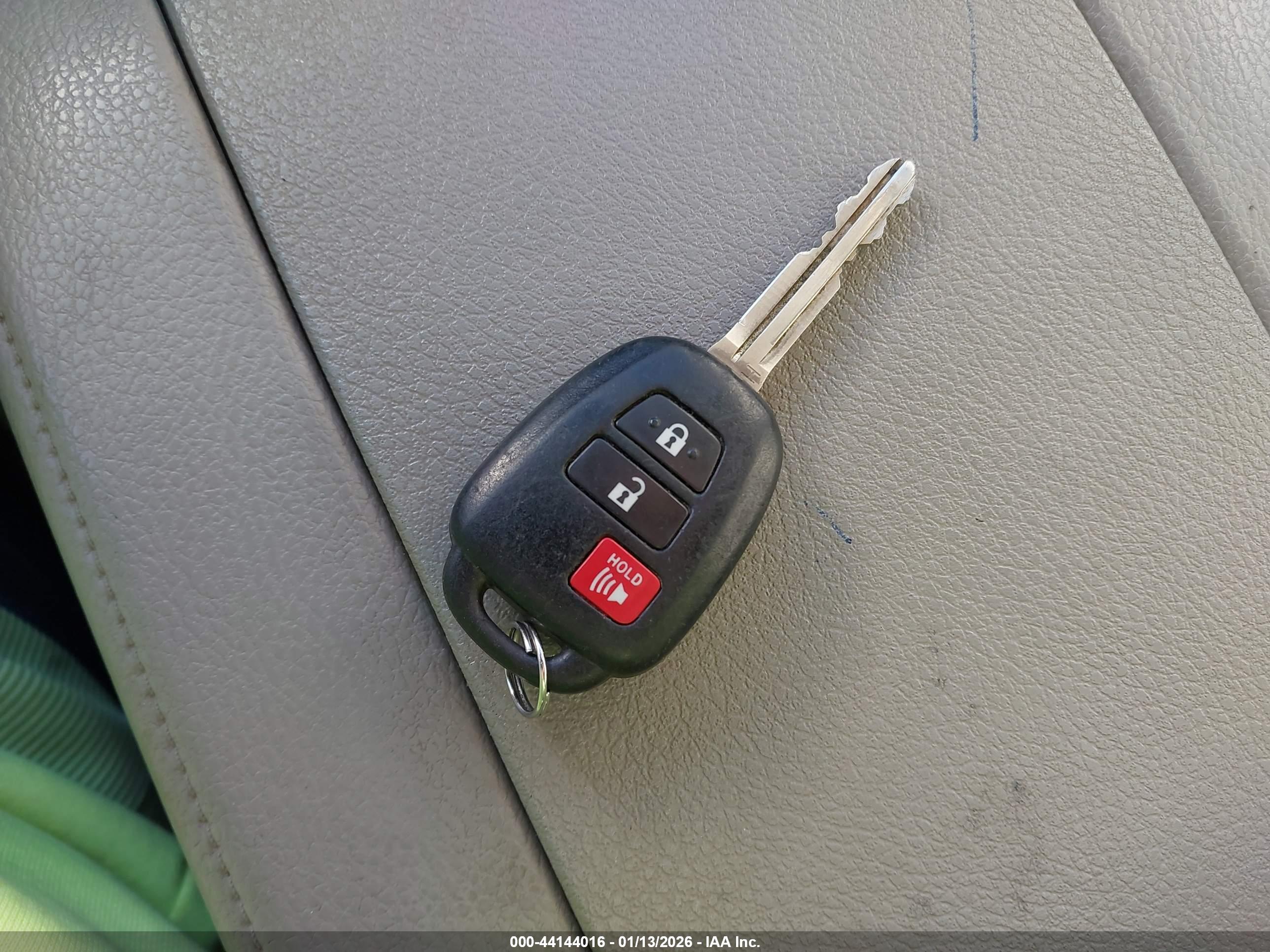 TOYOTA HIGHLANDER image 11