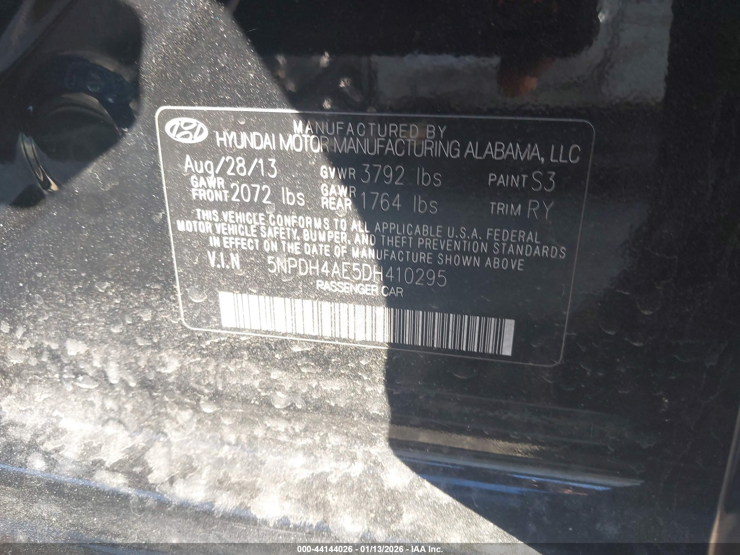 HYUNDAI ELANTRA image 9