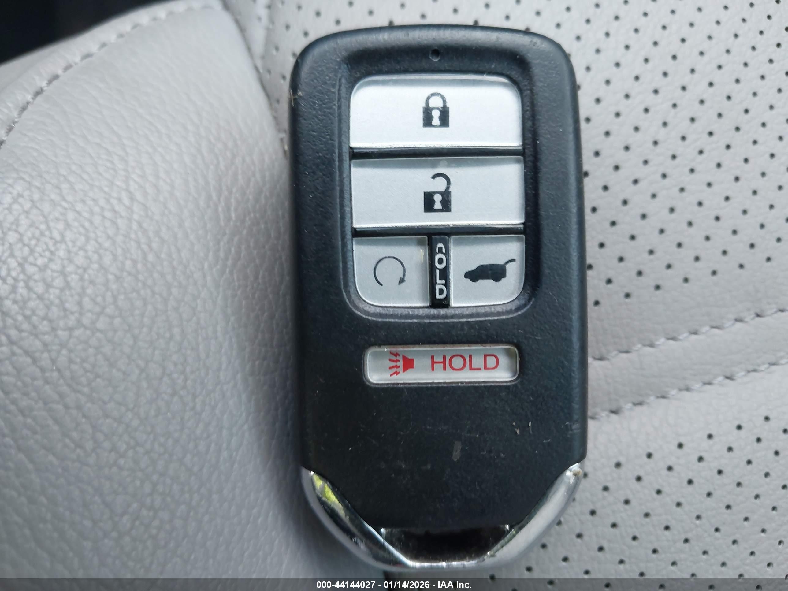 HONDA CR-V image 11