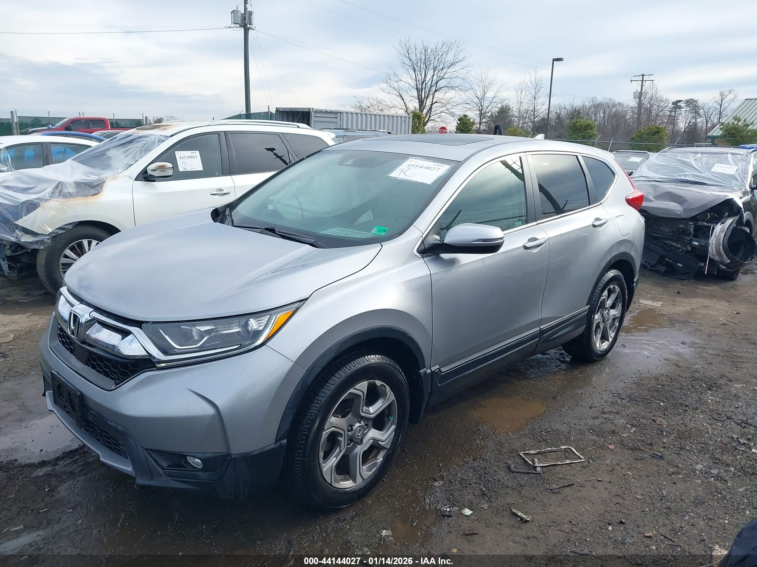 HONDA CR-V image 2