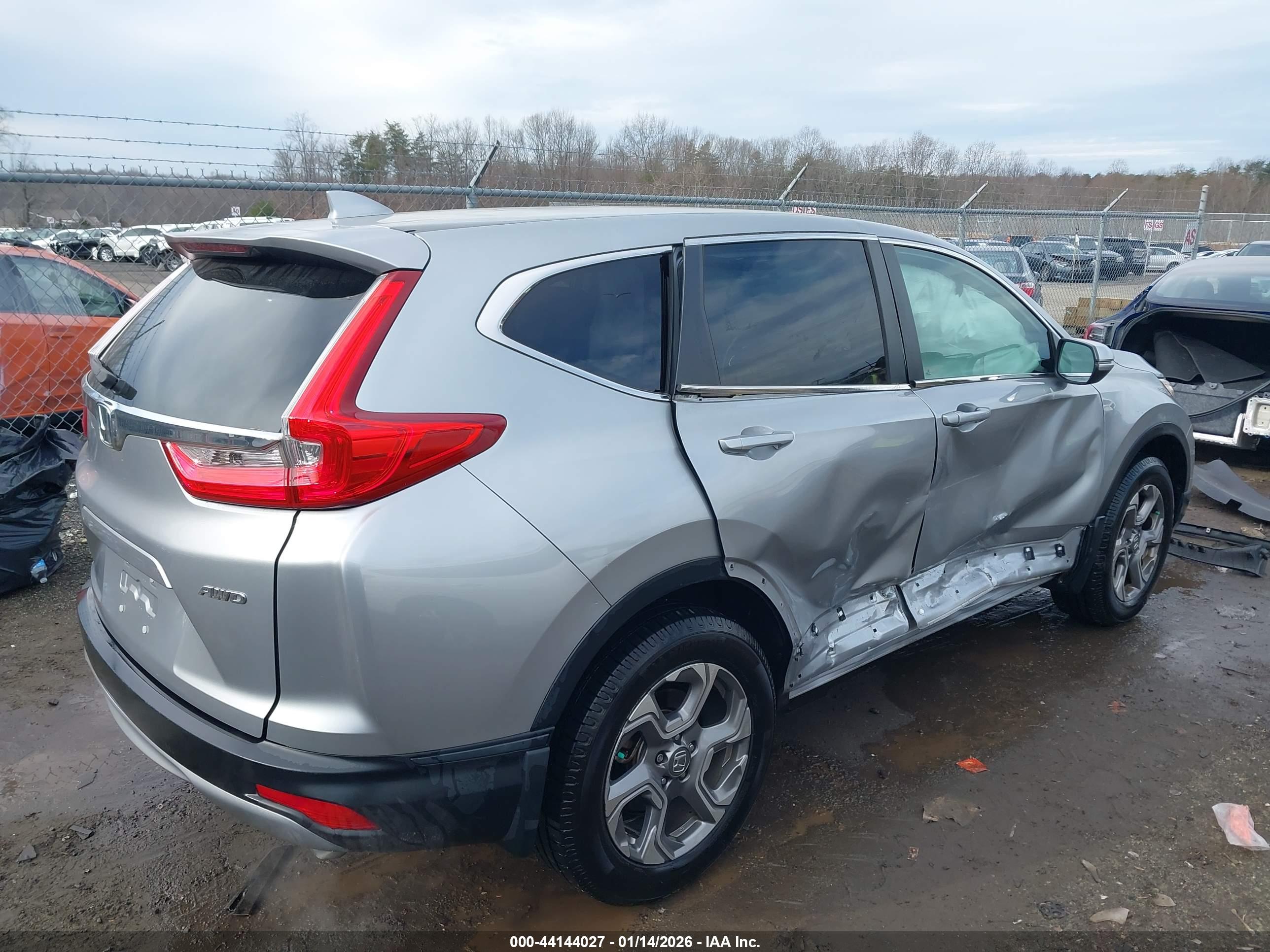 HONDA CR-V image 4