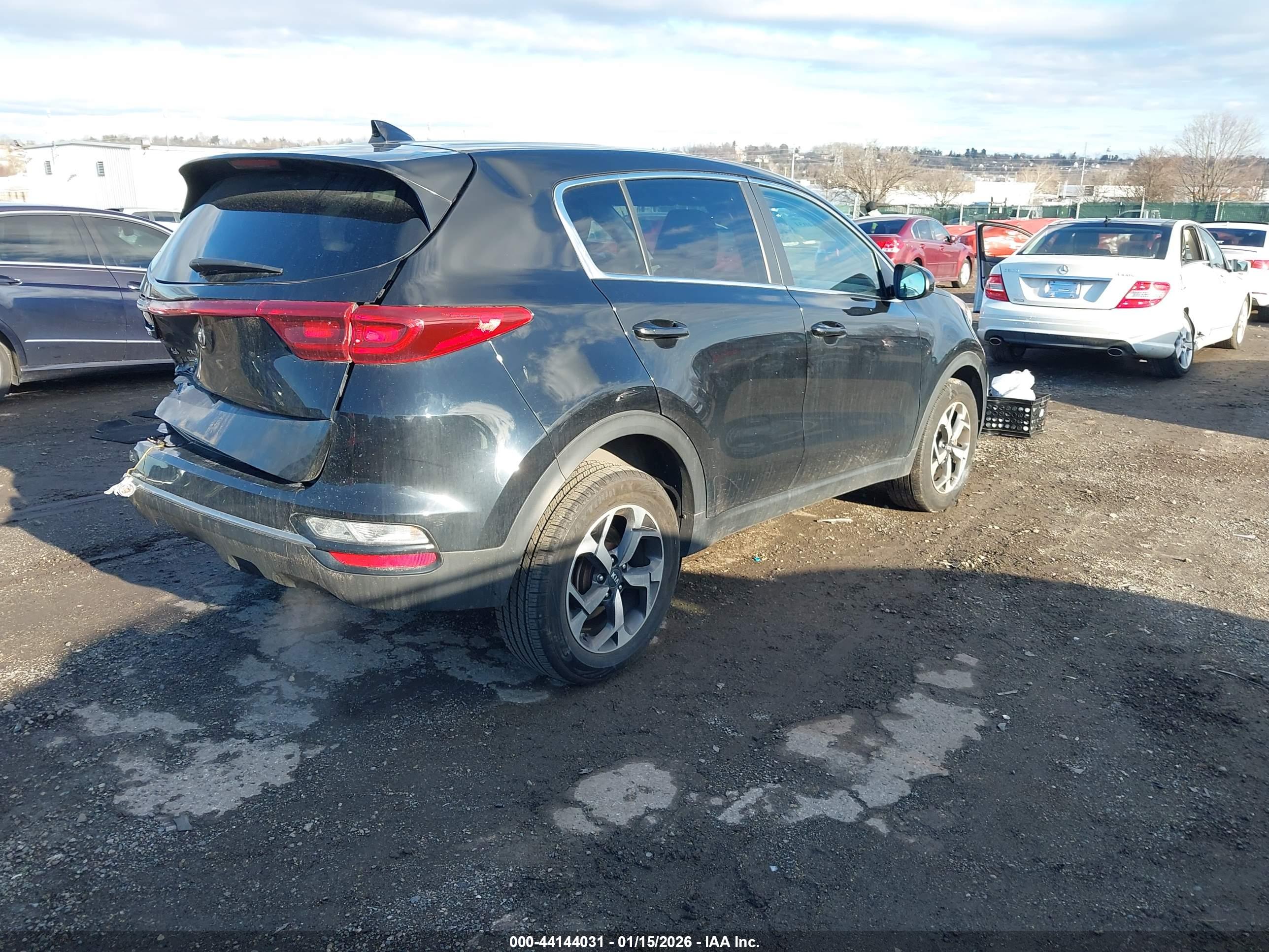 KIA SPORTAGE image 4