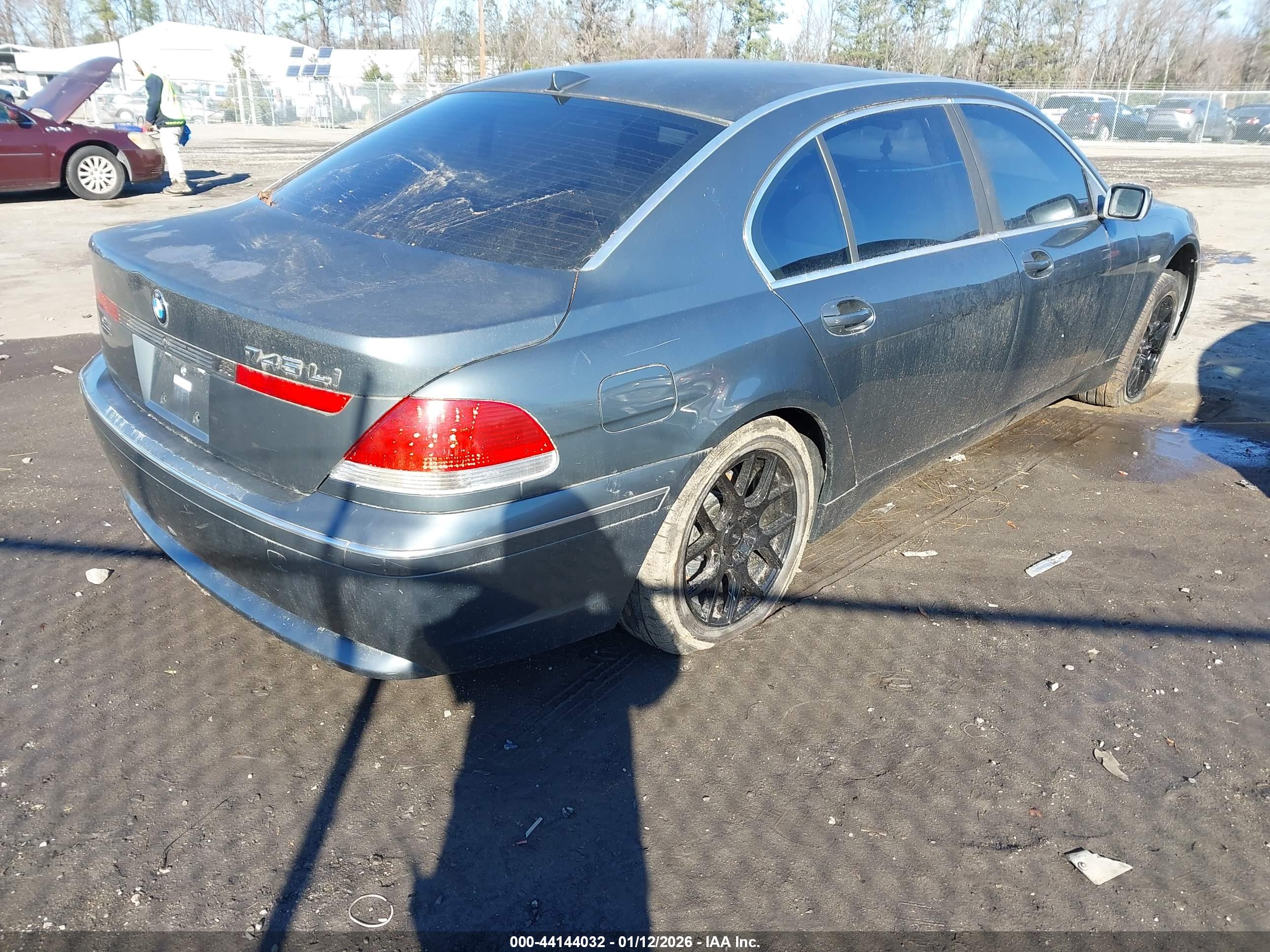 BMW 745LI image 4