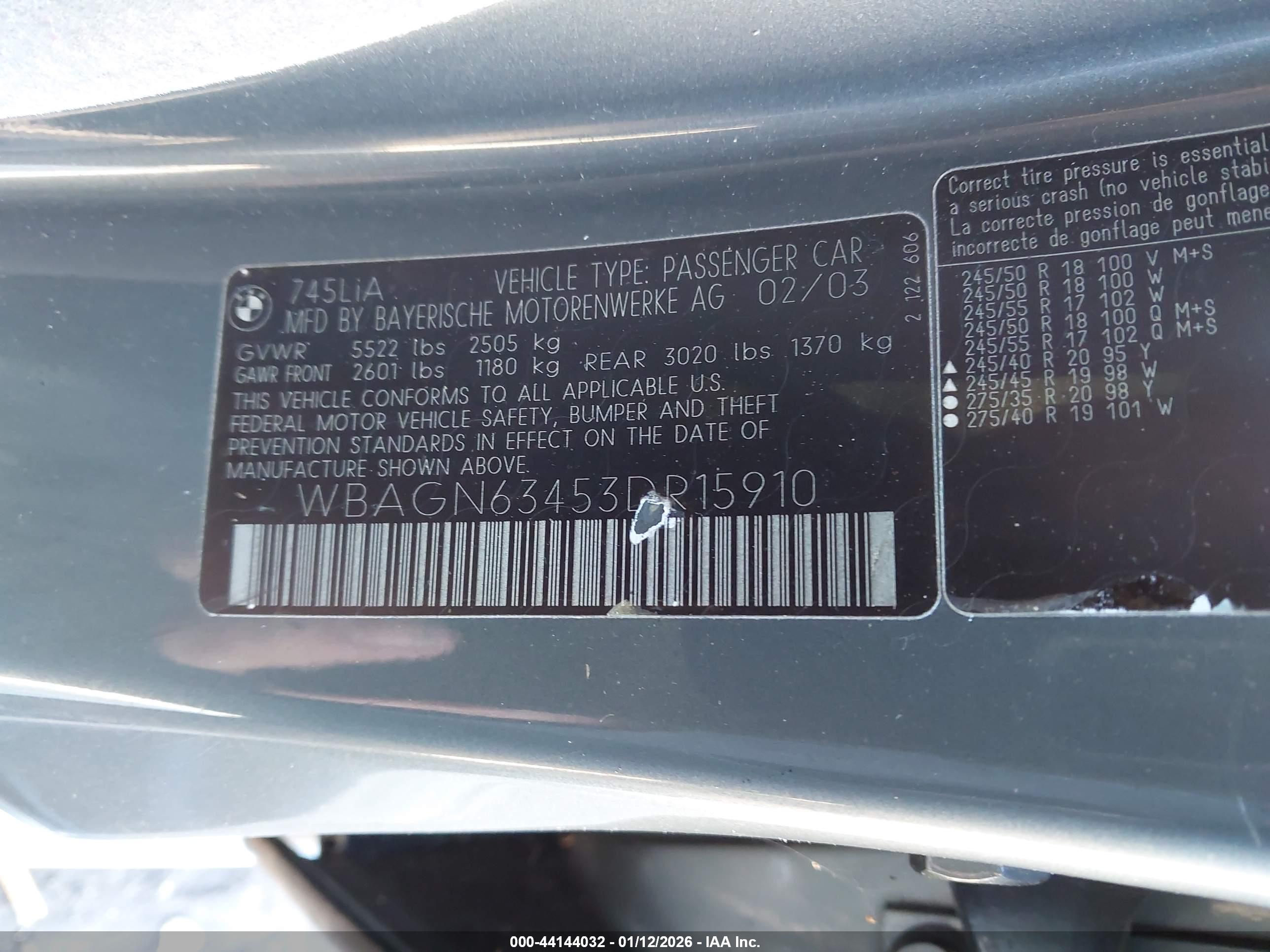 BMW 745LI image 9