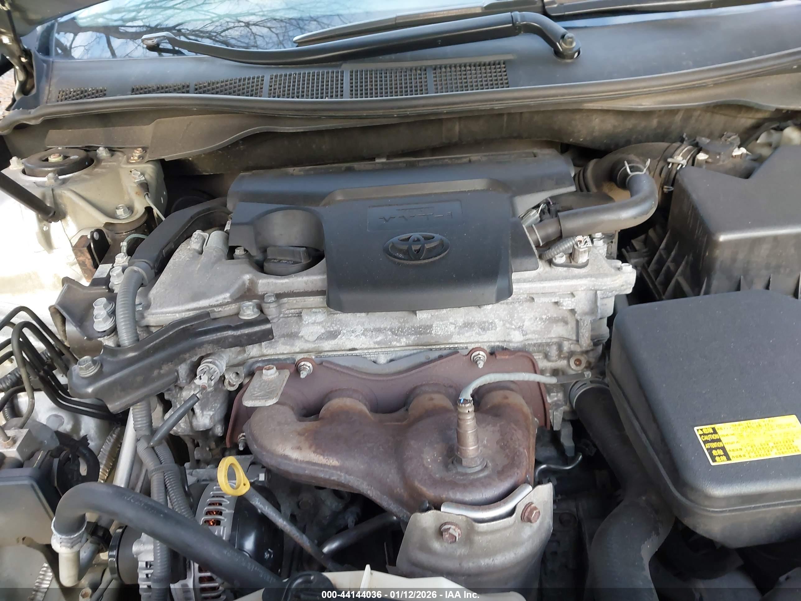 TOYOTA CAMRY image 10