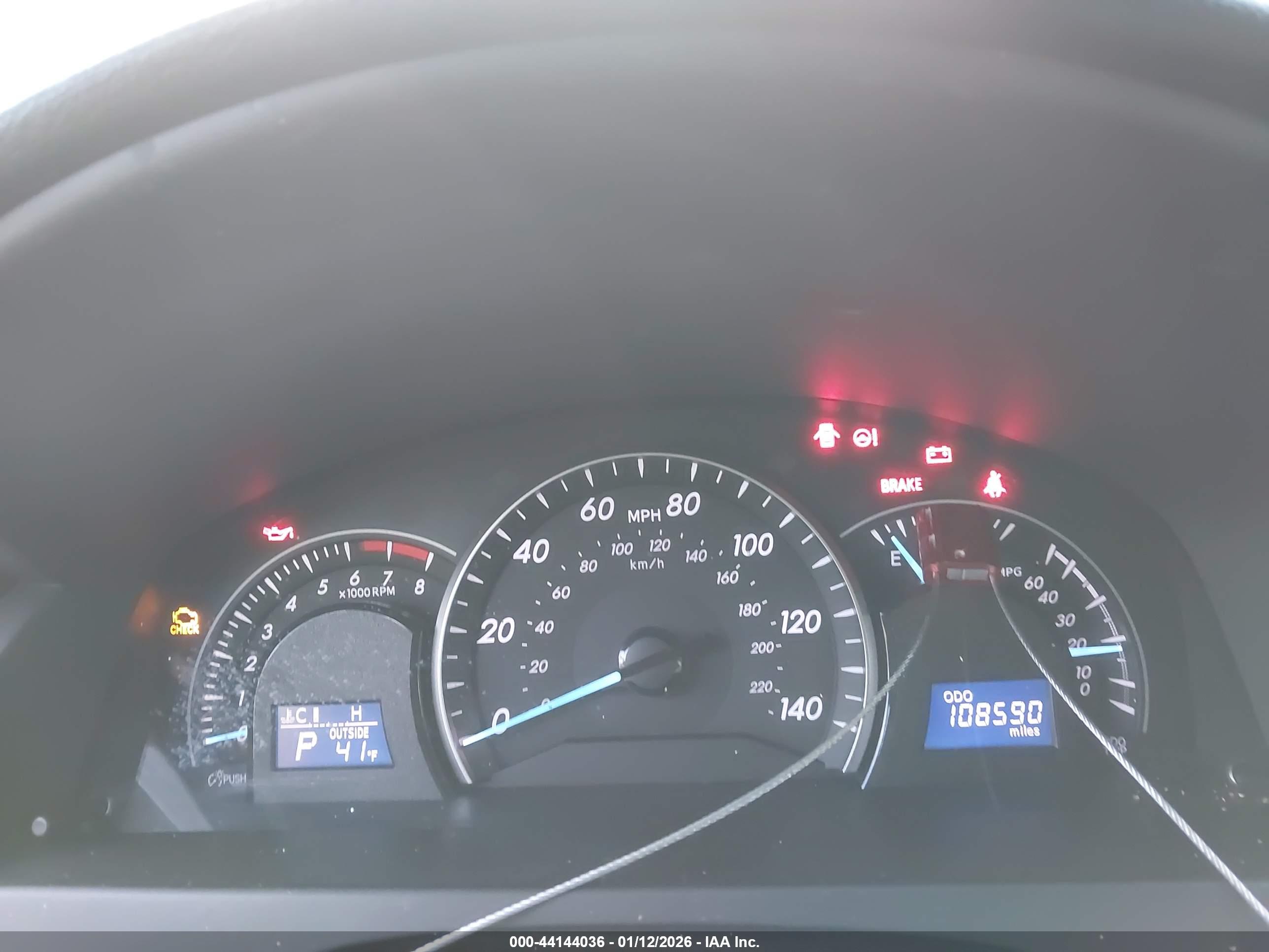TOYOTA CAMRY image 7