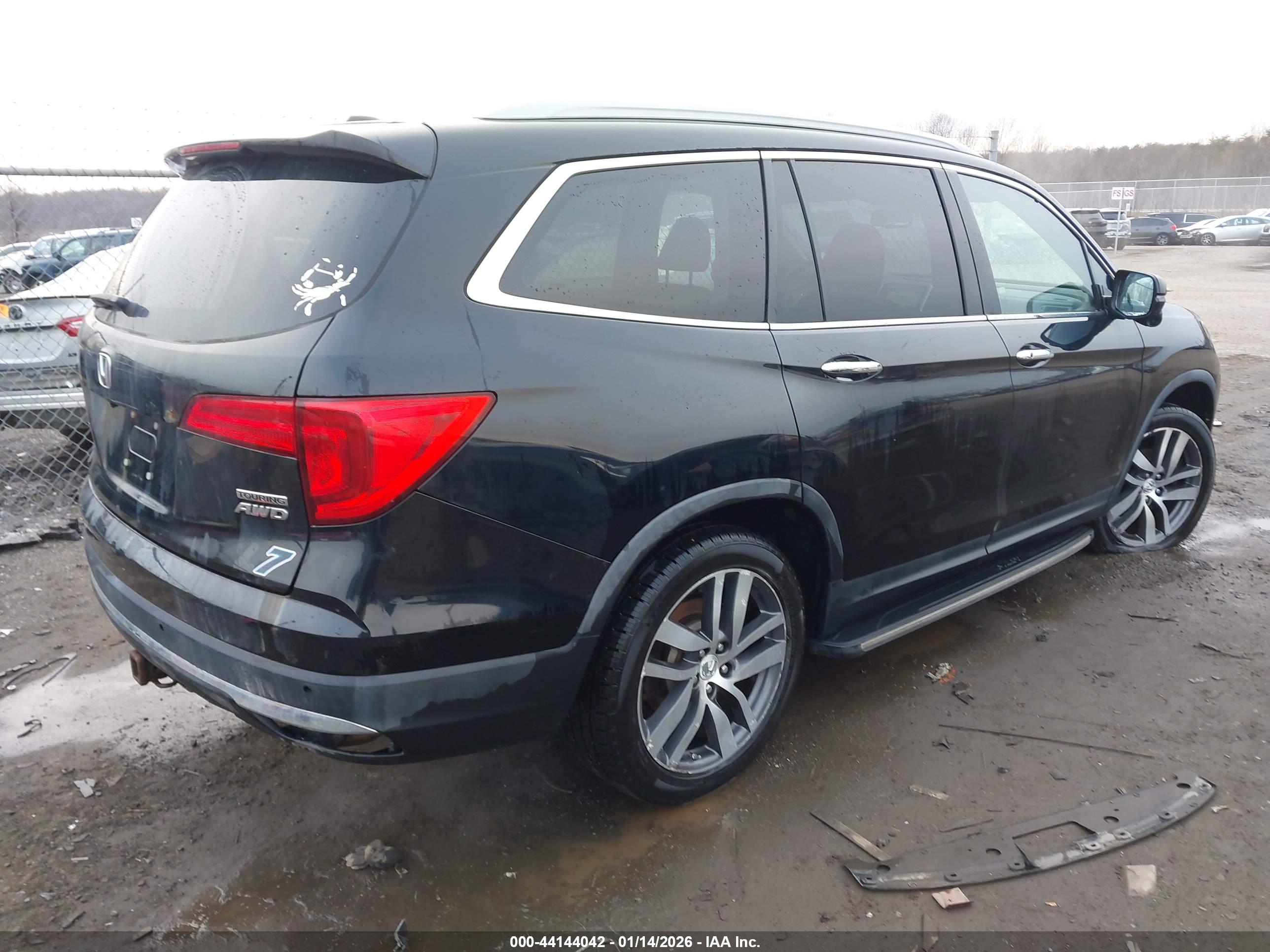 HONDA PILOT image 4