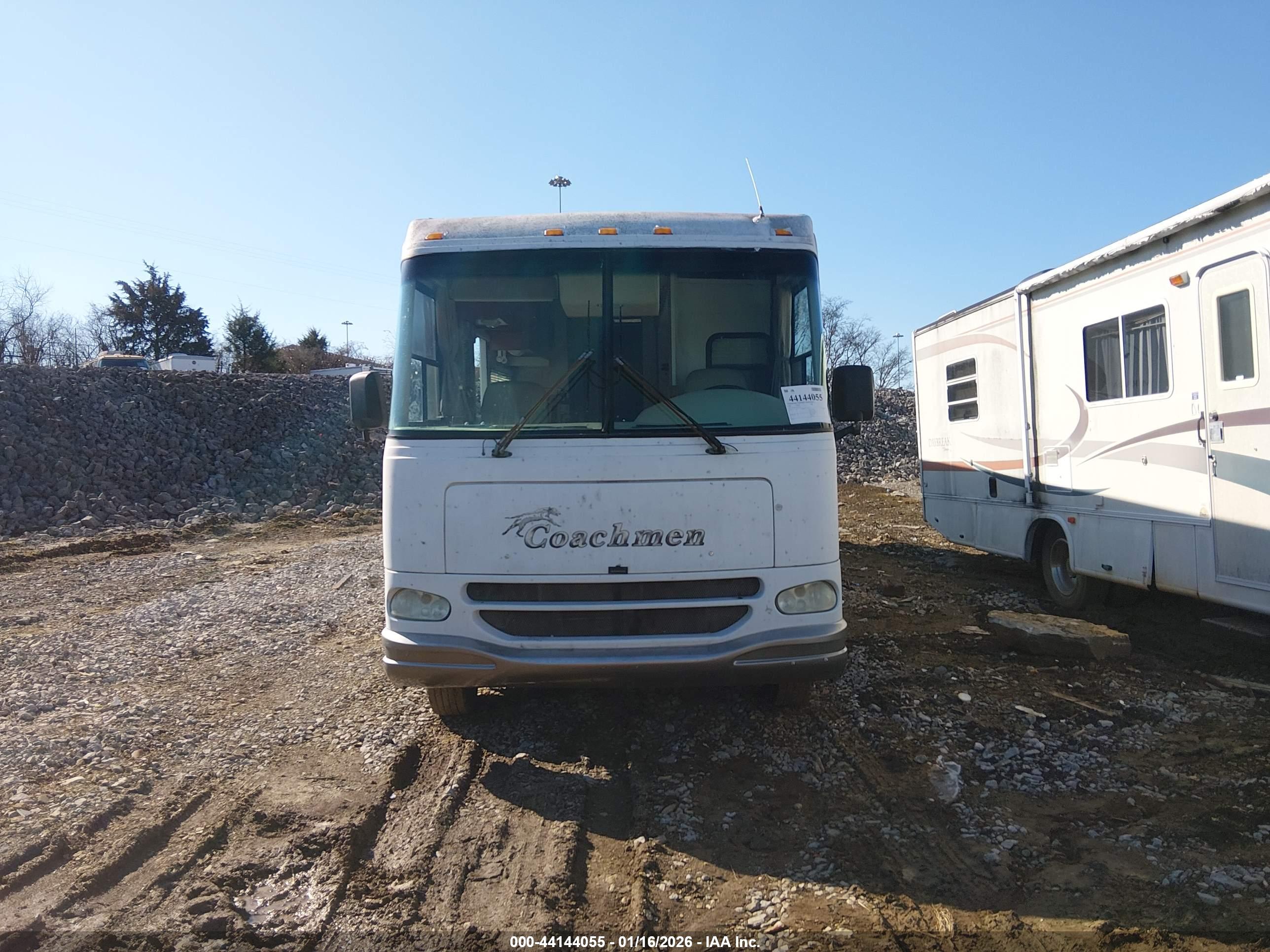 FORD F550 image 6