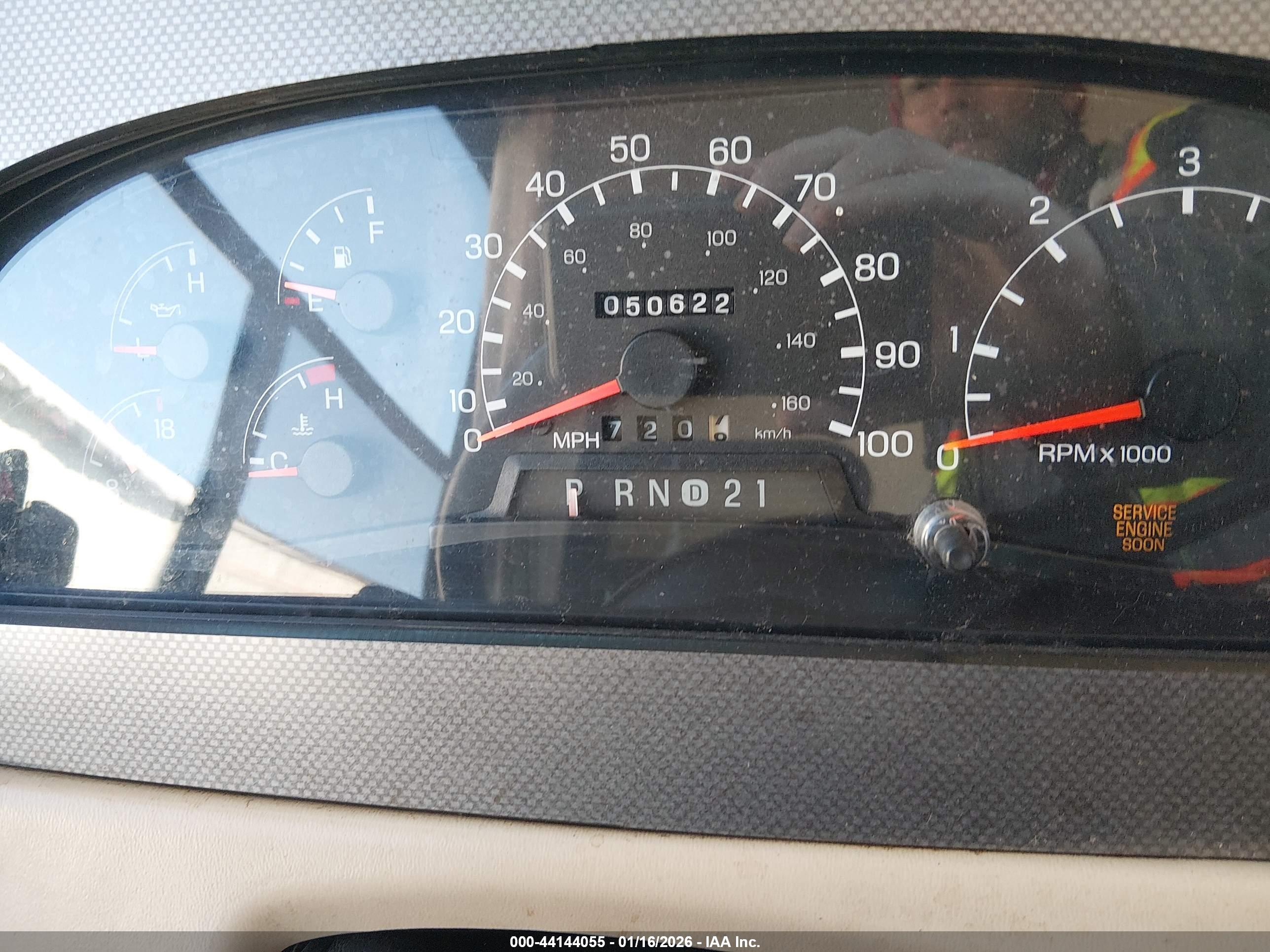 FORD F550 image 7