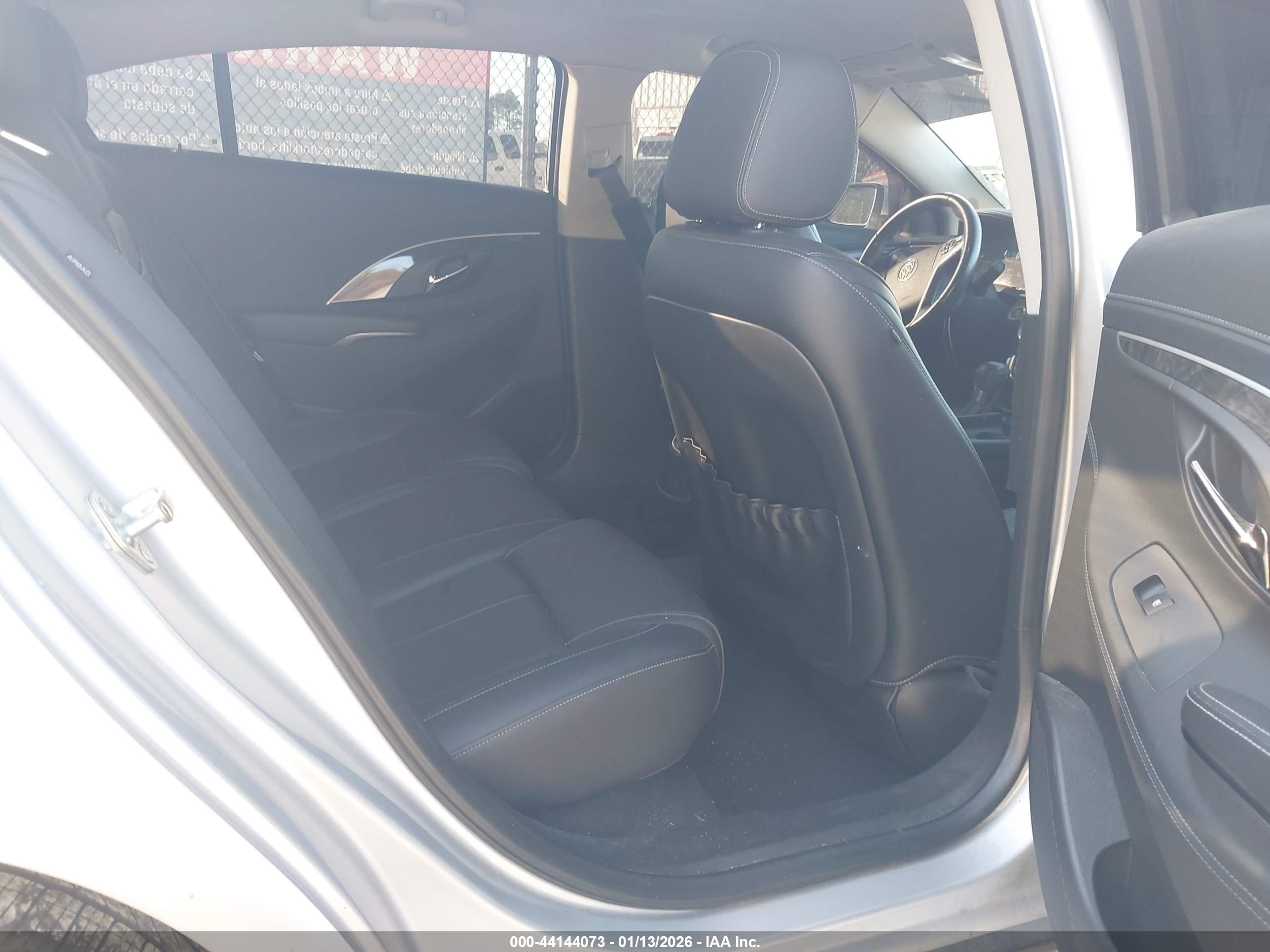 BUICK LACROSSE image 8