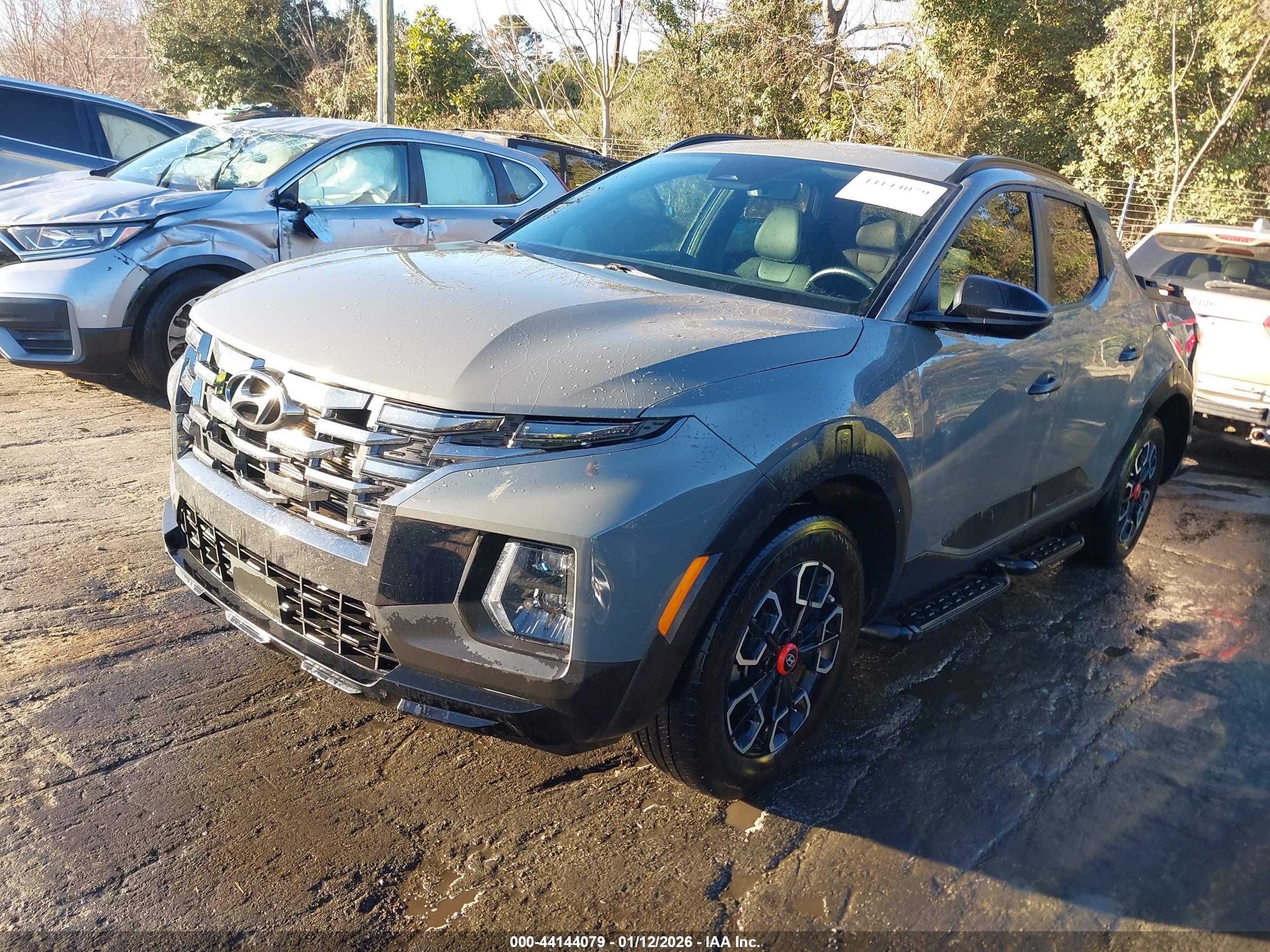HYUNDAI SANTA image 2