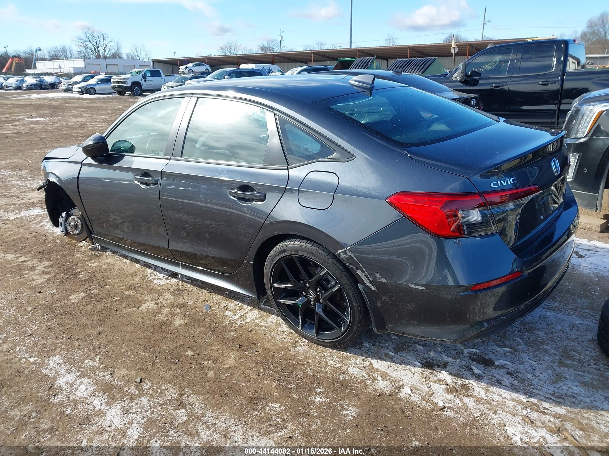 HONDA CIVIC image 3