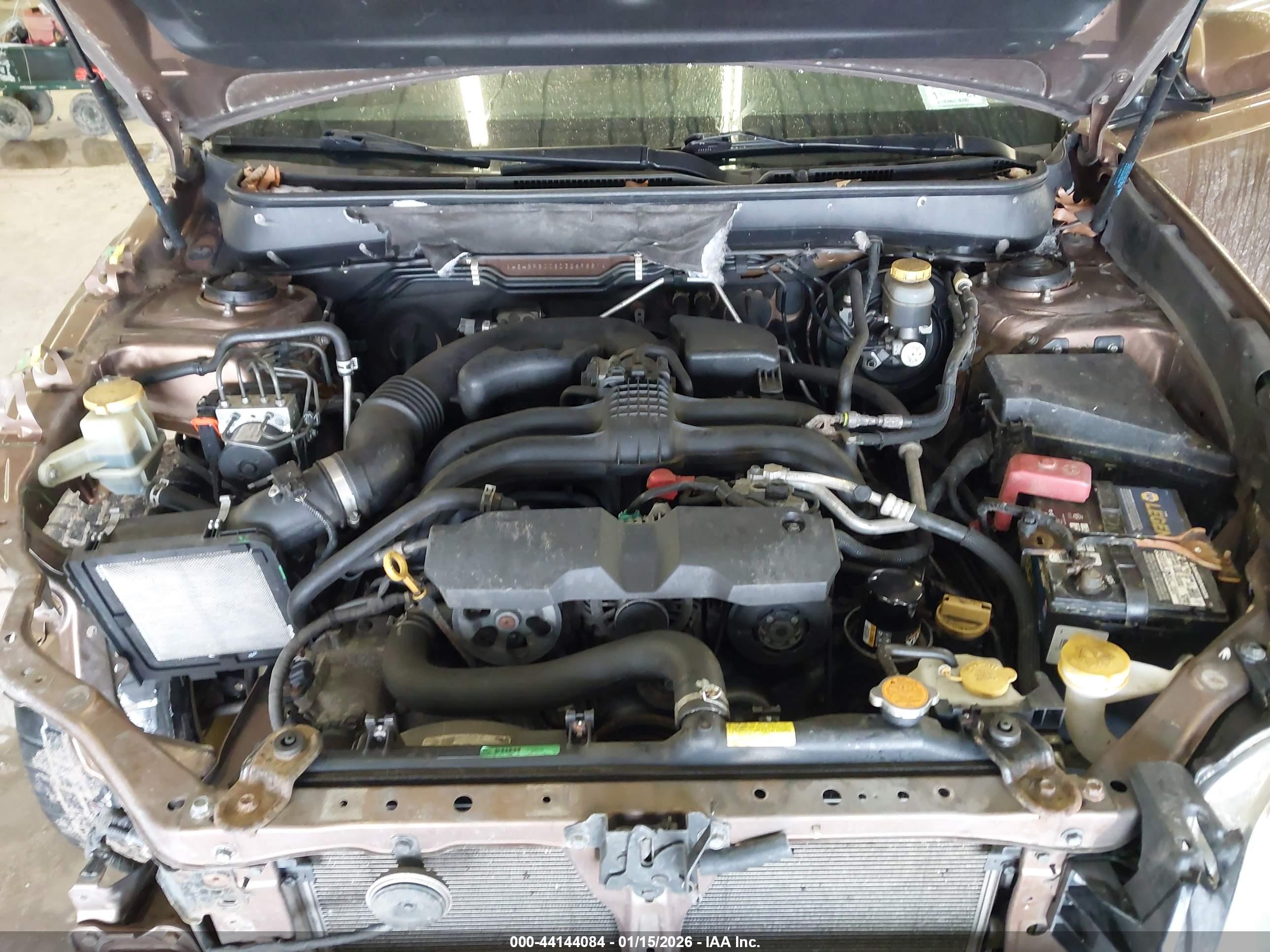 SUBARU OUTBACK image 10