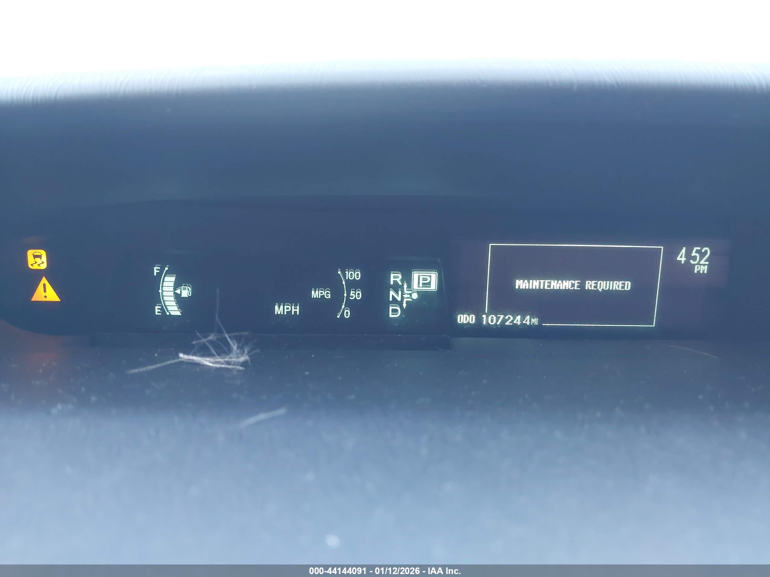 TOYOTA PRIUS image 7