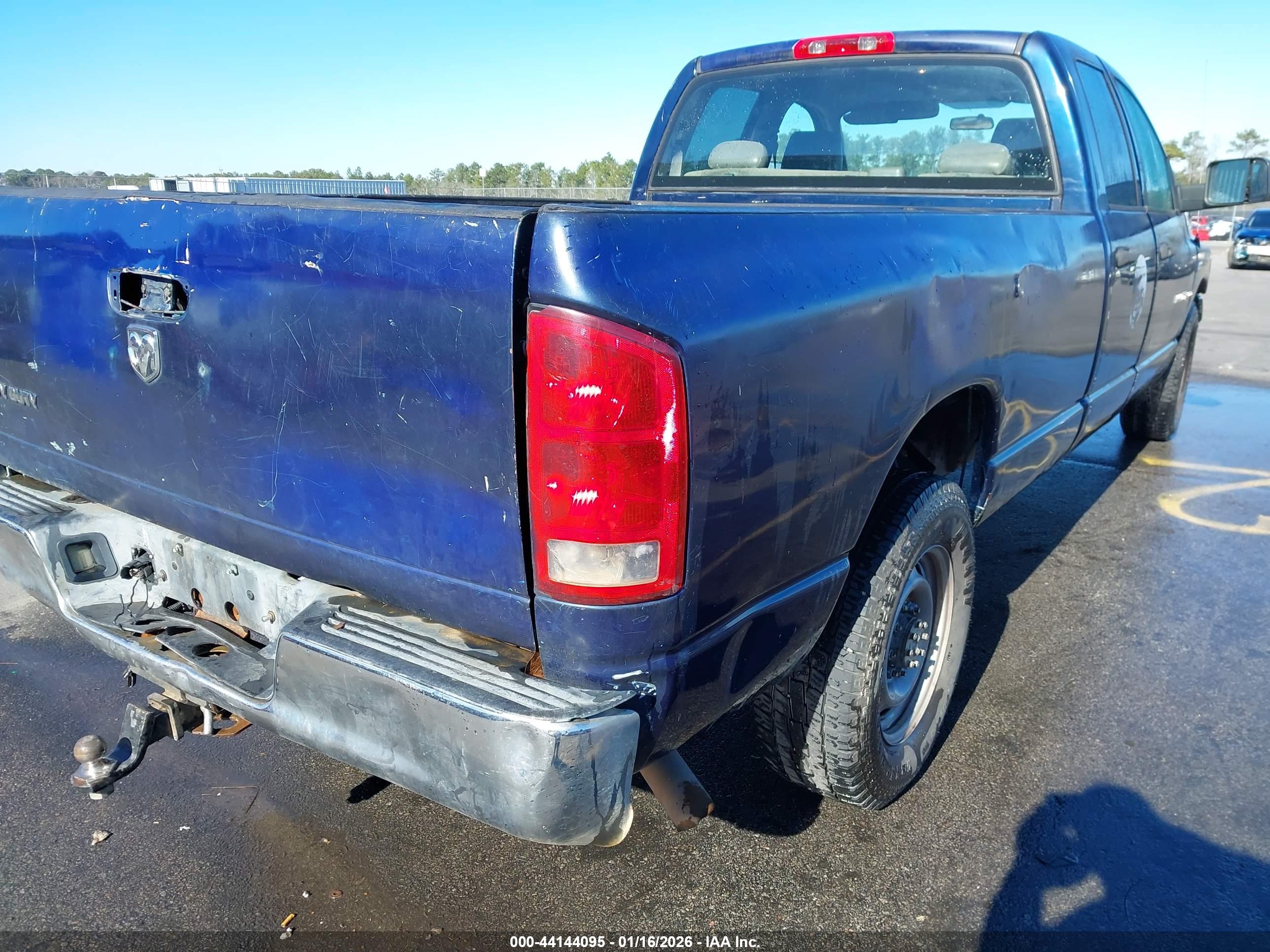 DODGE RAM image 6