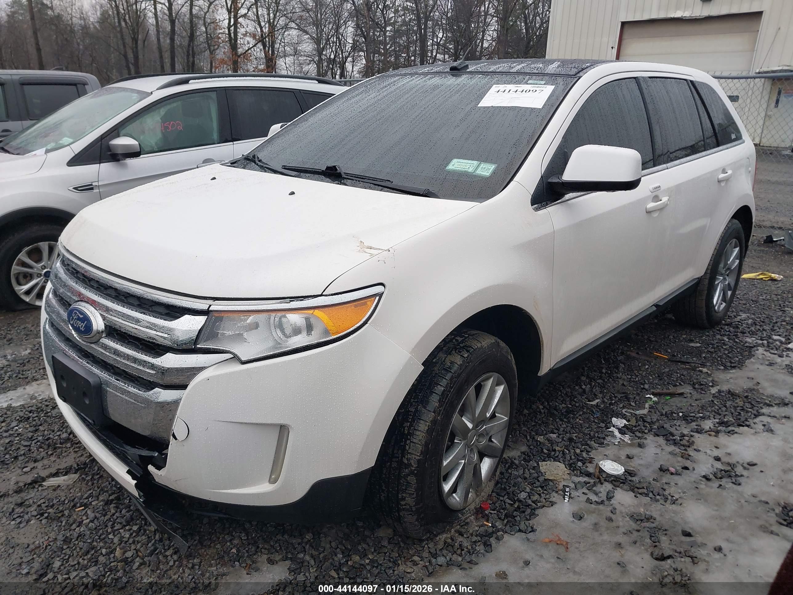 FORD EDGE image 2