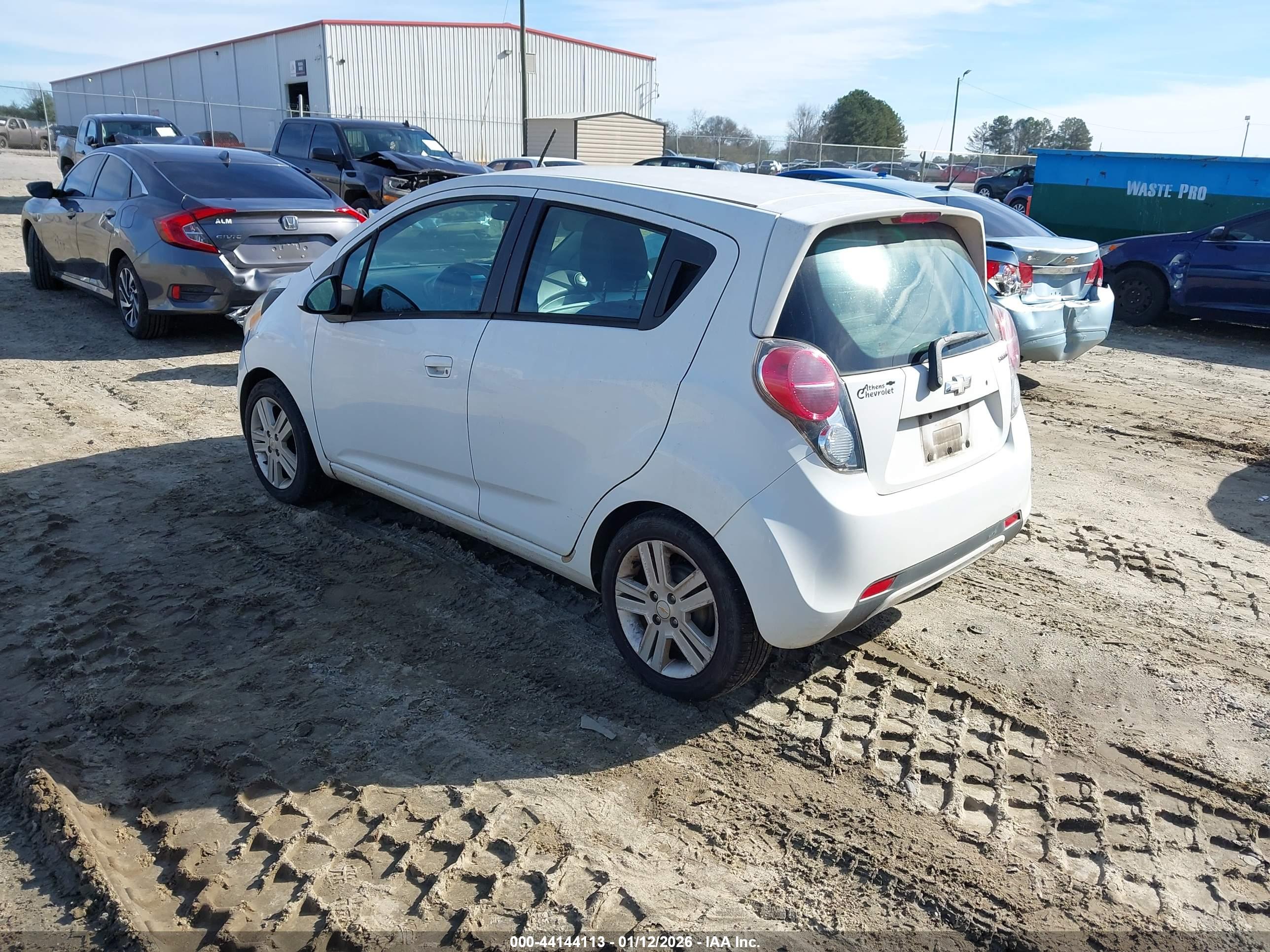 CHEVROLET SPARK image 3