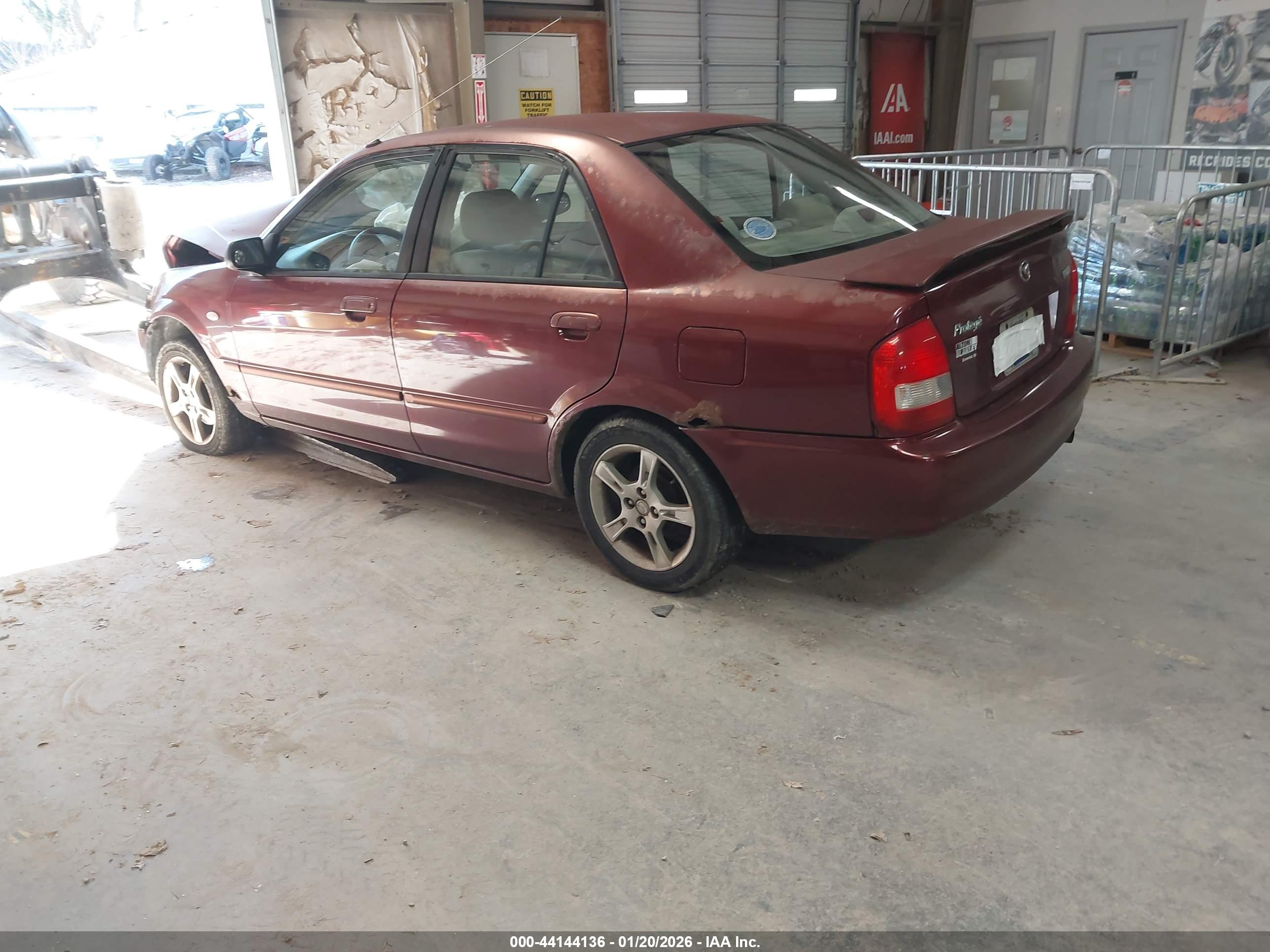 MAZDA PROTEGE image 3