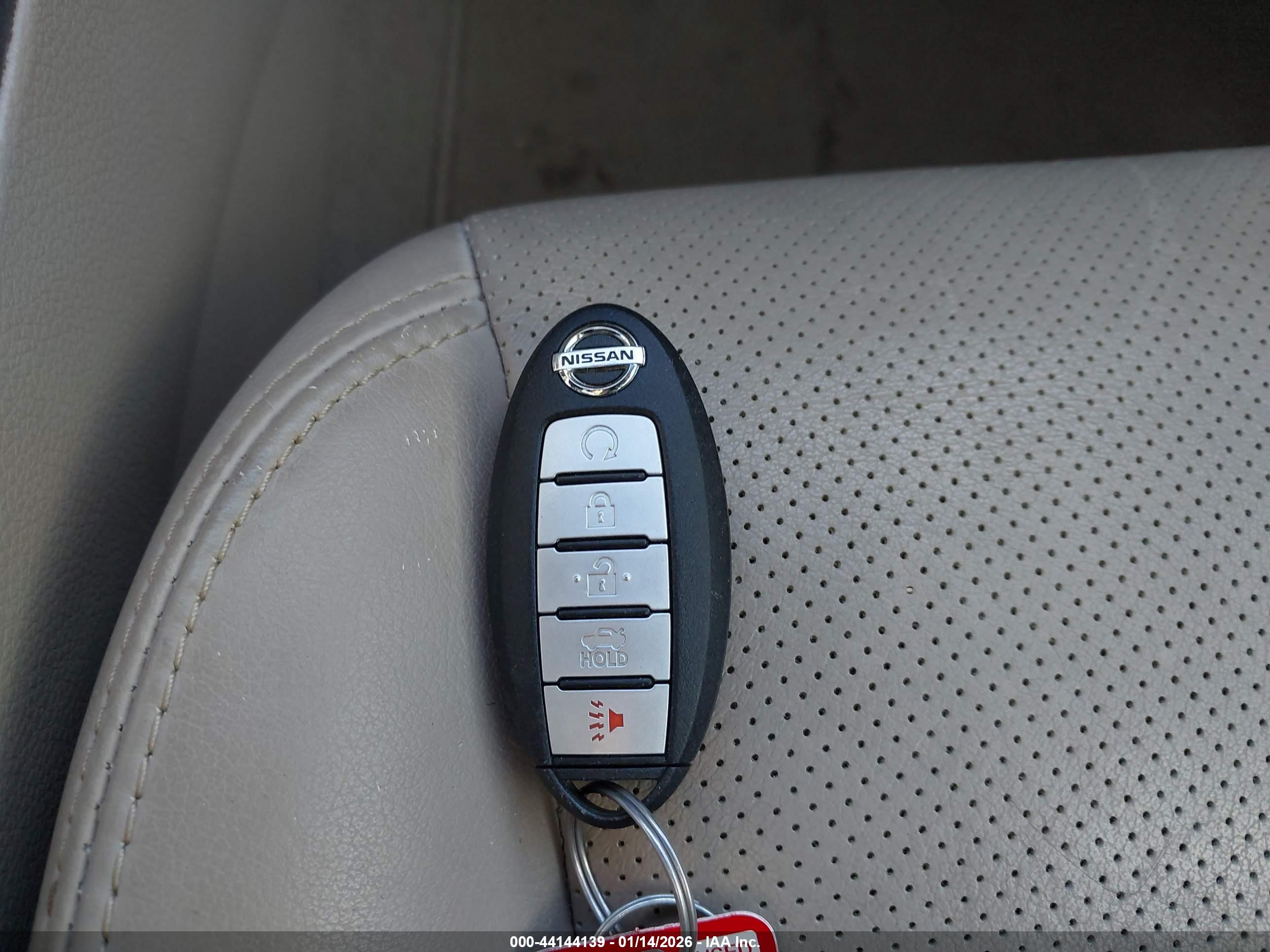 NISSAN ALTIMA image 11