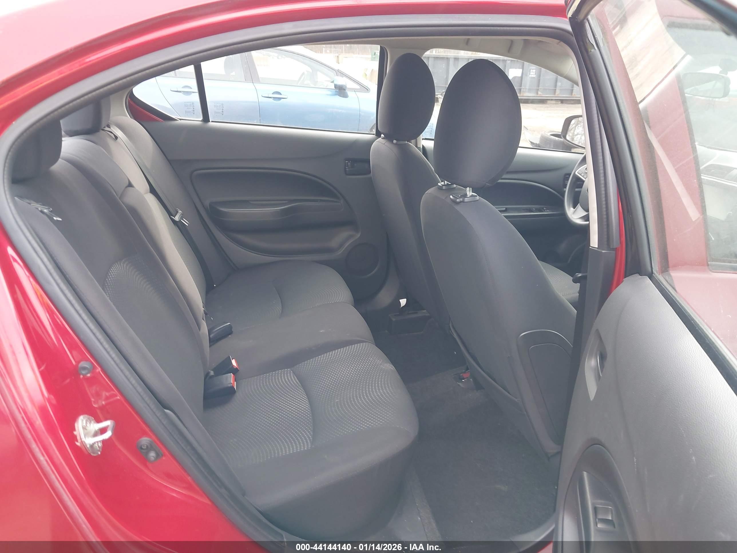 MITSUBISHI MIRAGE image 8