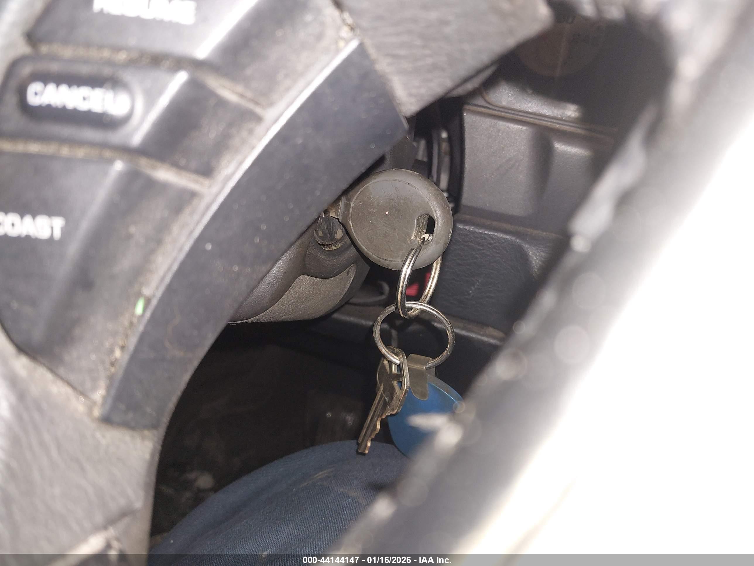 DODGE RAM image 11