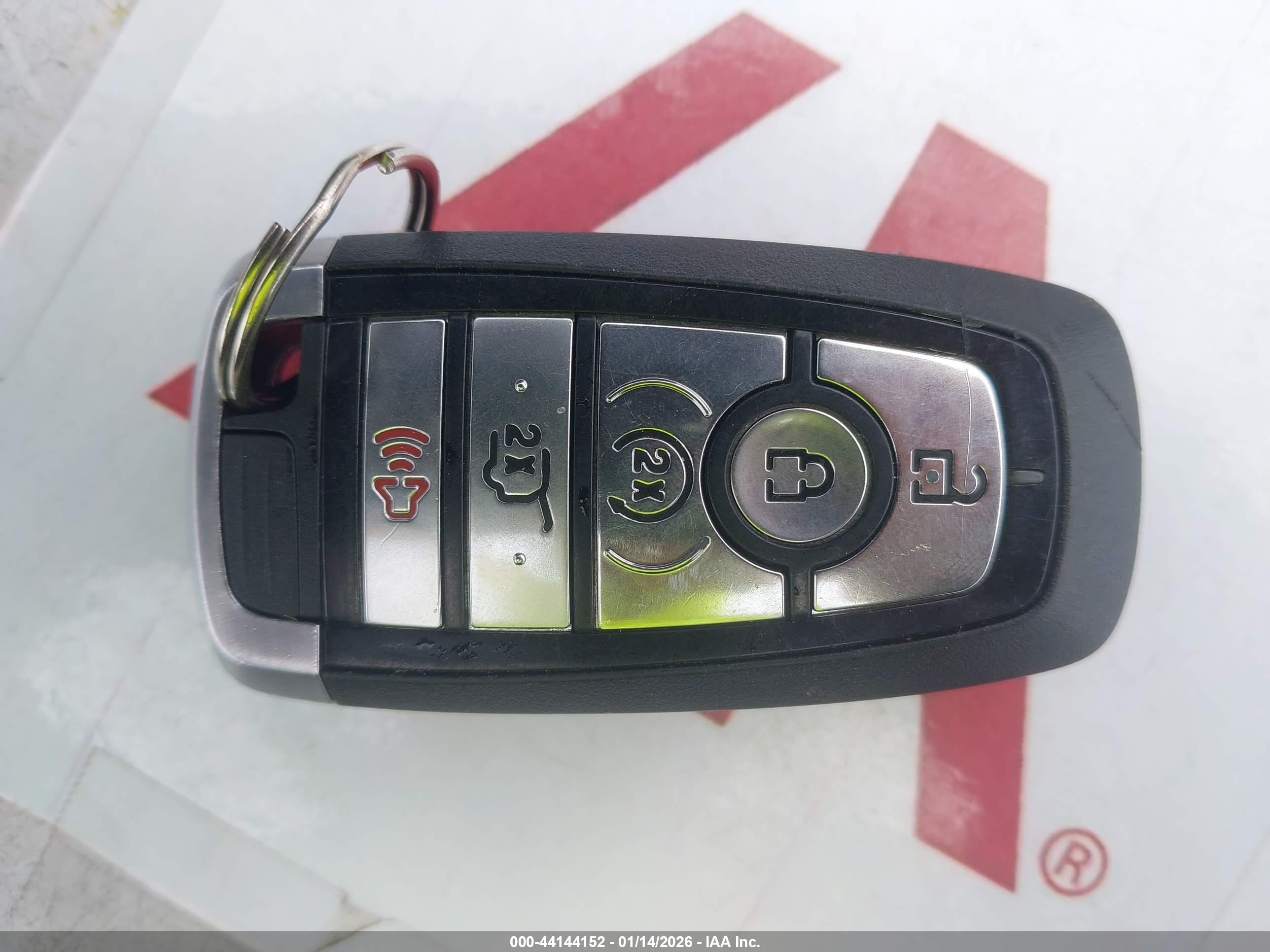 FORD EXPLORER image 11