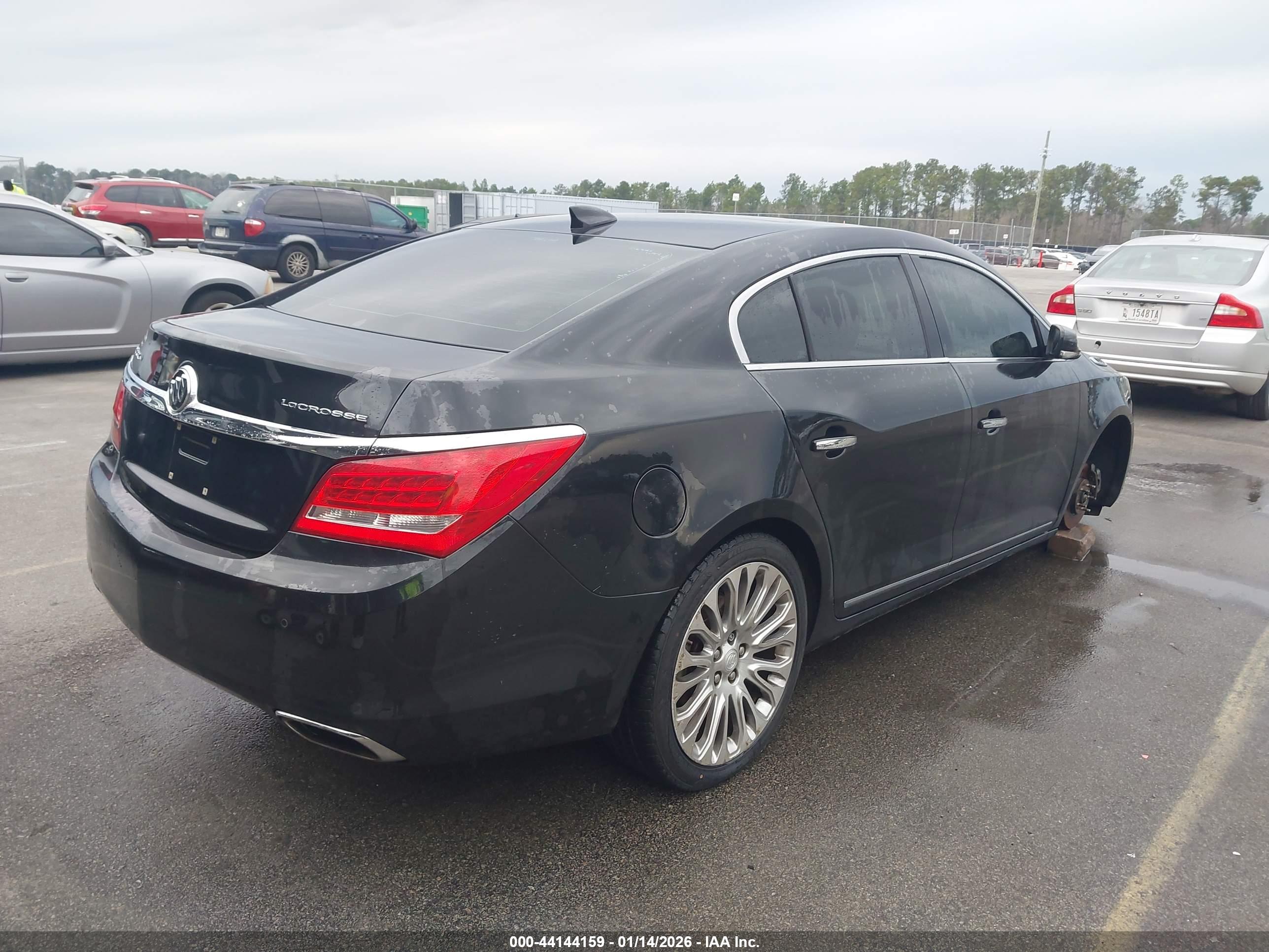 BUICK LACROSSE image 4