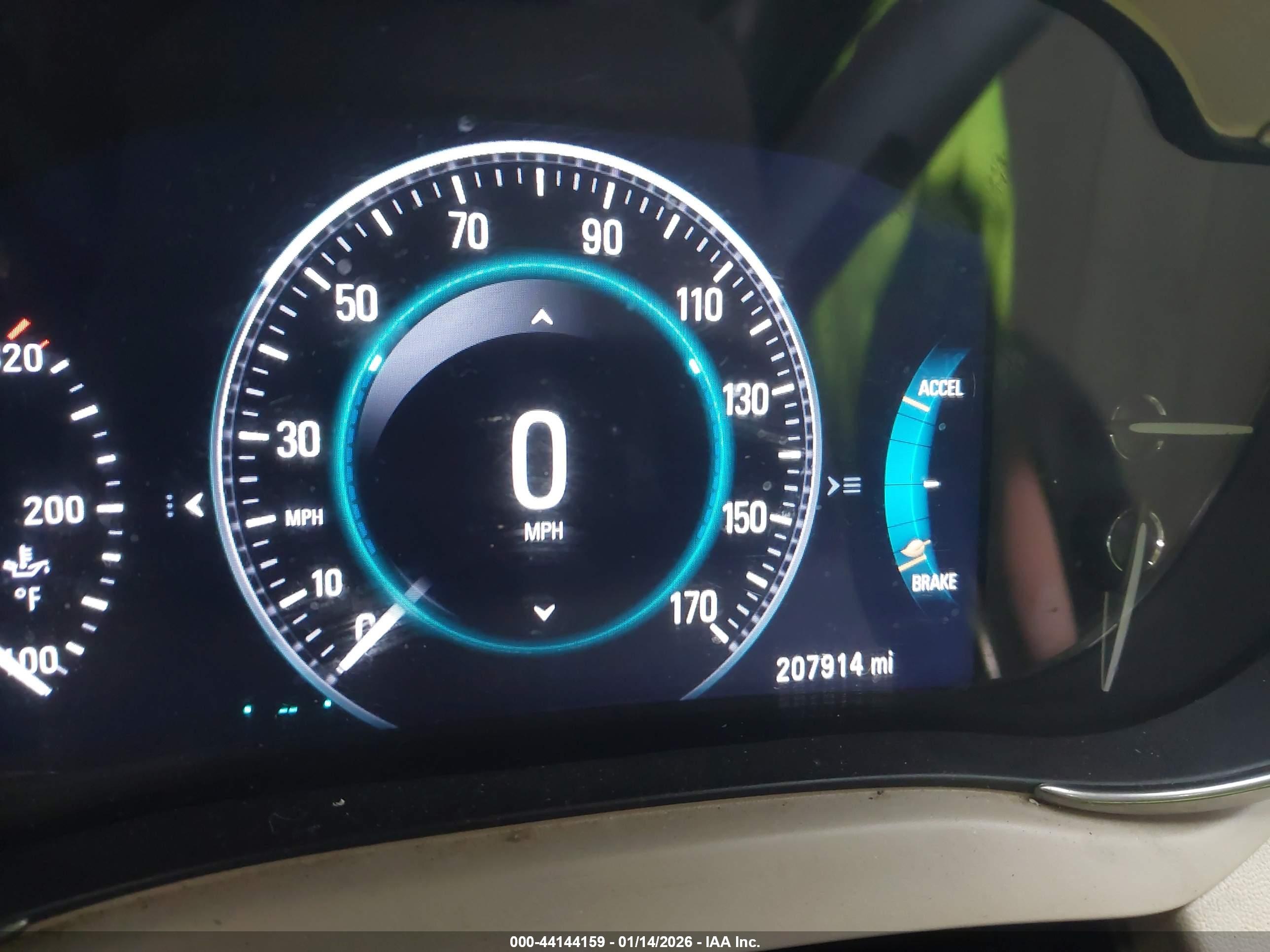 BUICK LACROSSE image 7