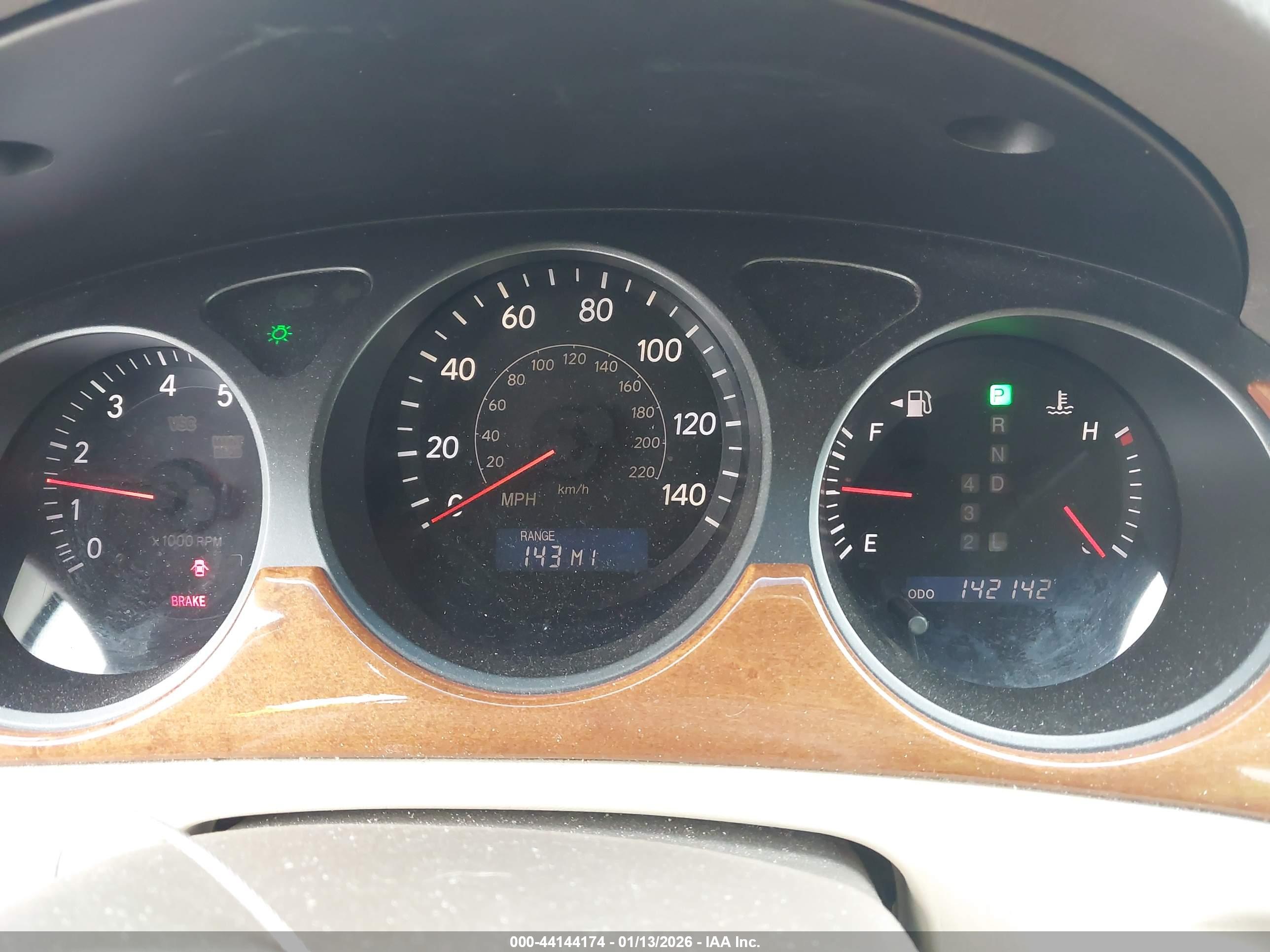LEXUS ES image 7
