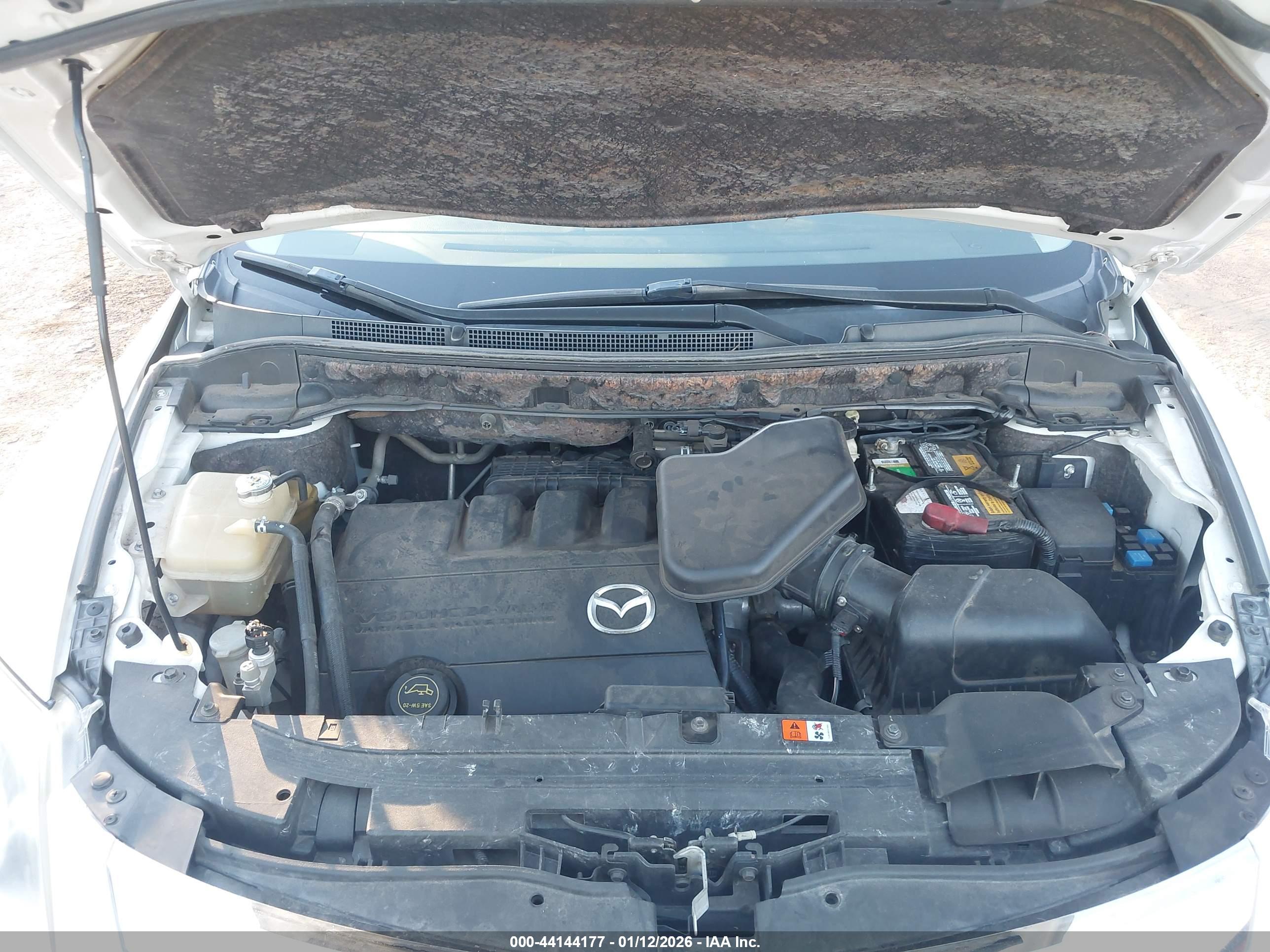 MAZDA CX-9 image 10