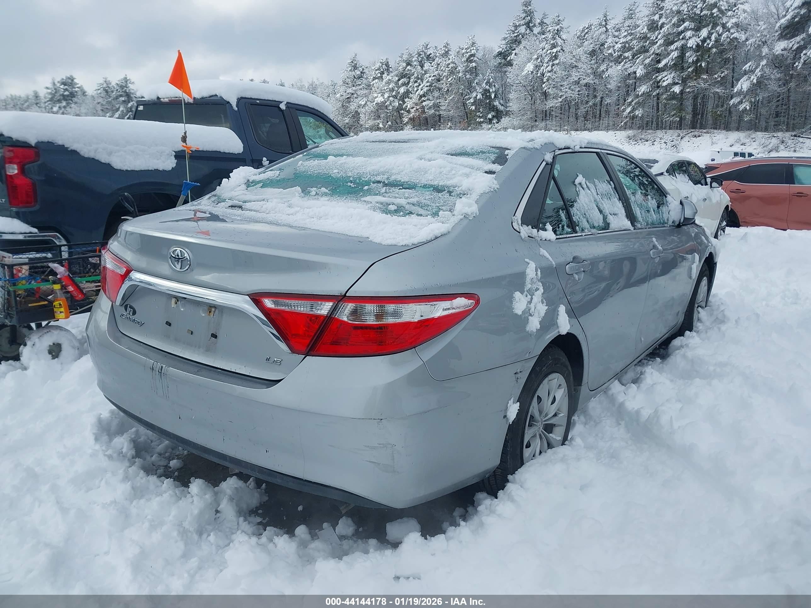 TOYOTA CAMRY image 4