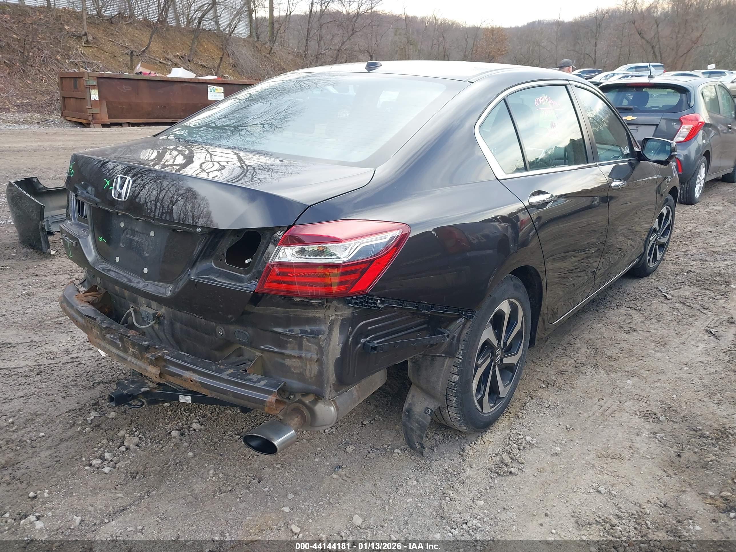 HONDA ACCORD image 4