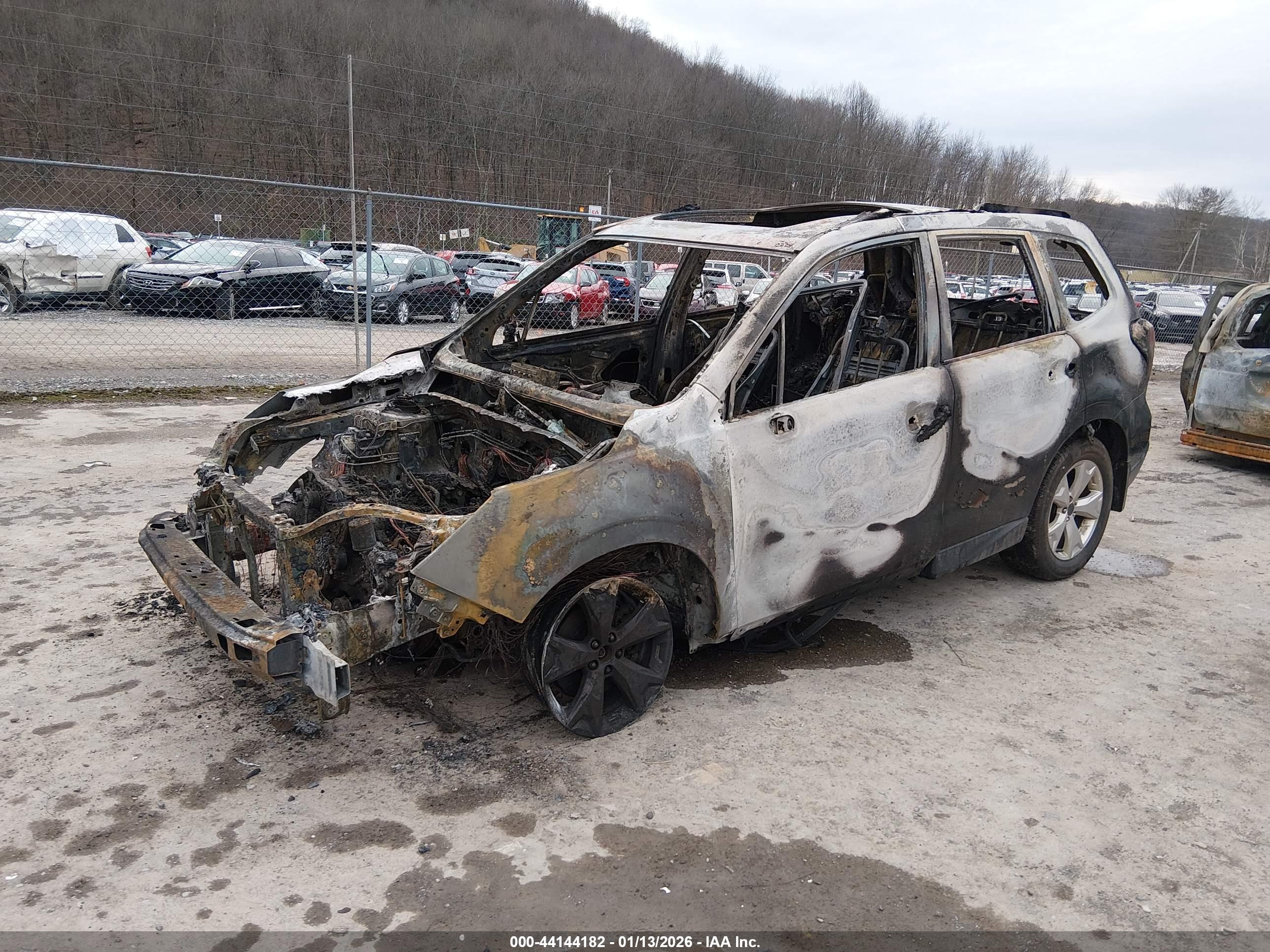 SUBARU FORESTER image 2