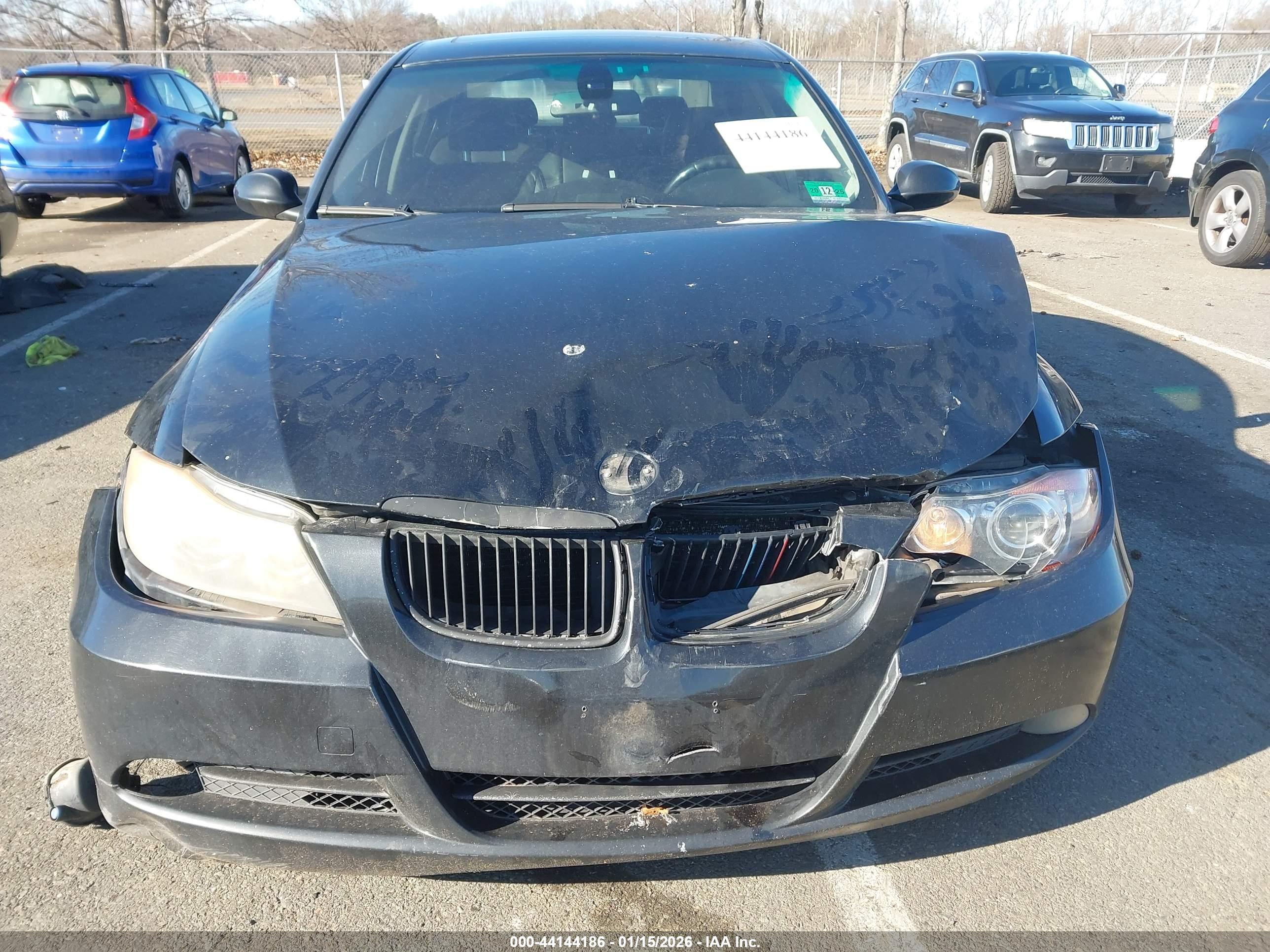 BMW 330I image 6