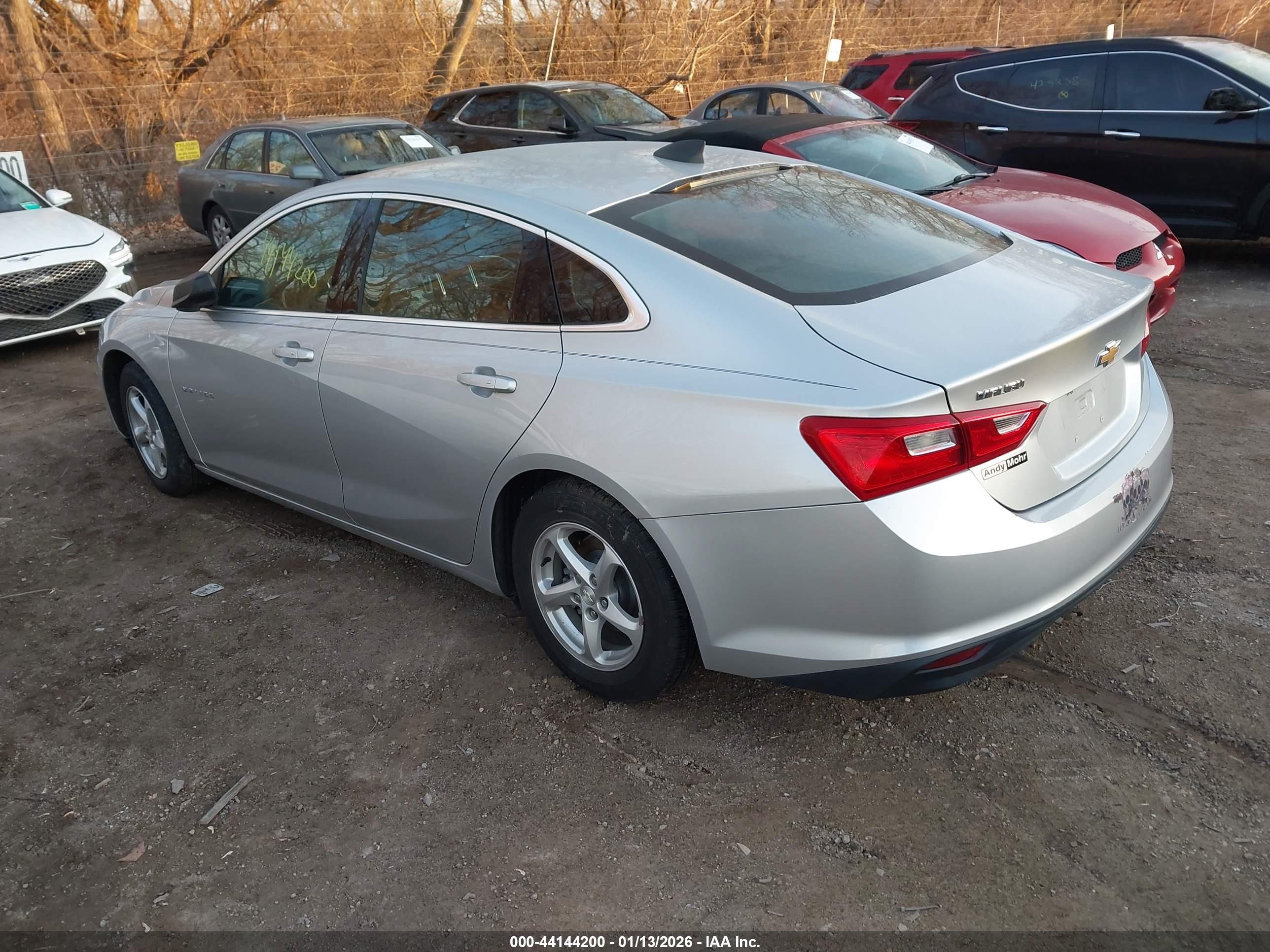 CHEVROLET MALIBU image 3