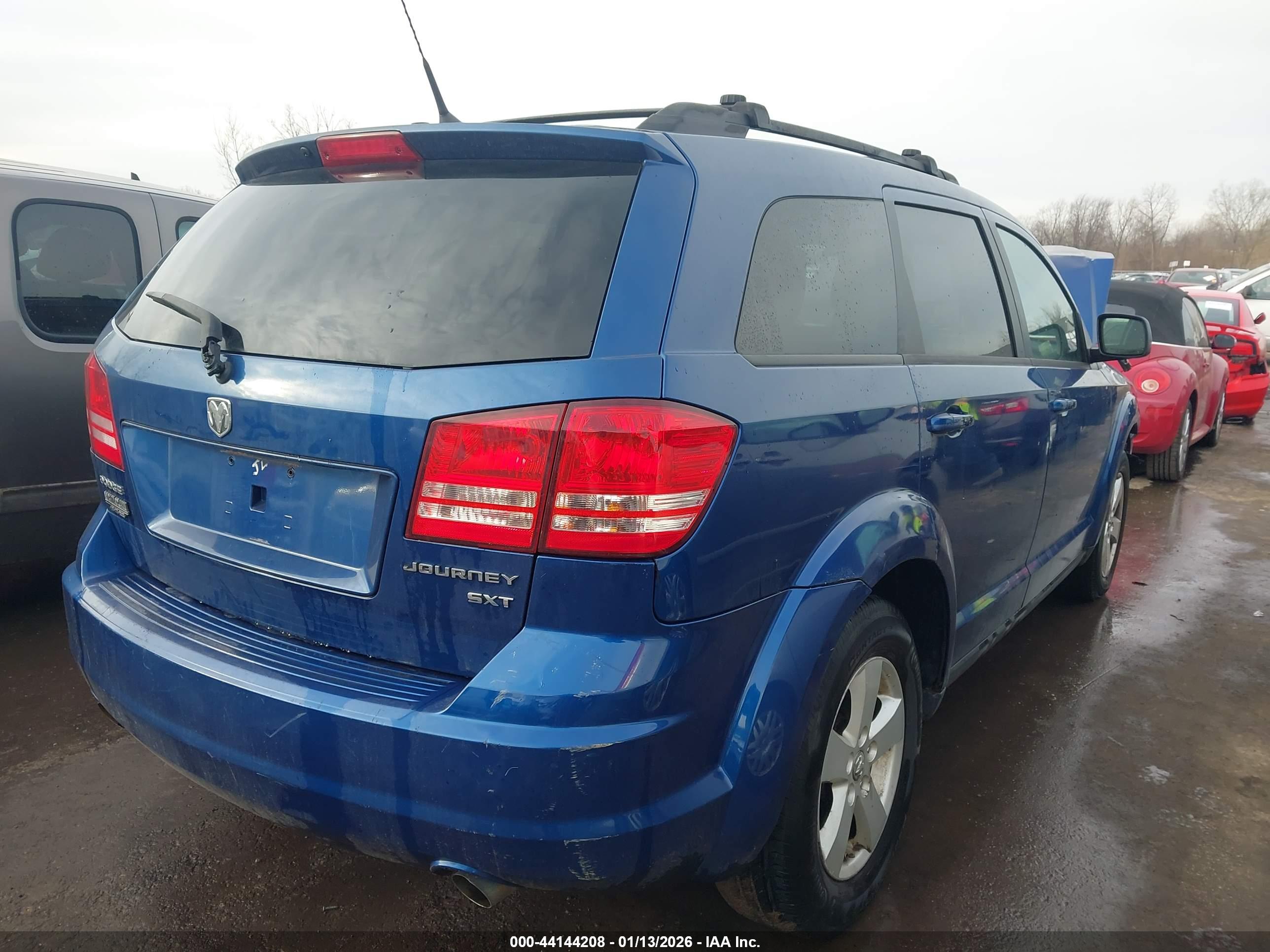 DODGE JOURNEY image 4