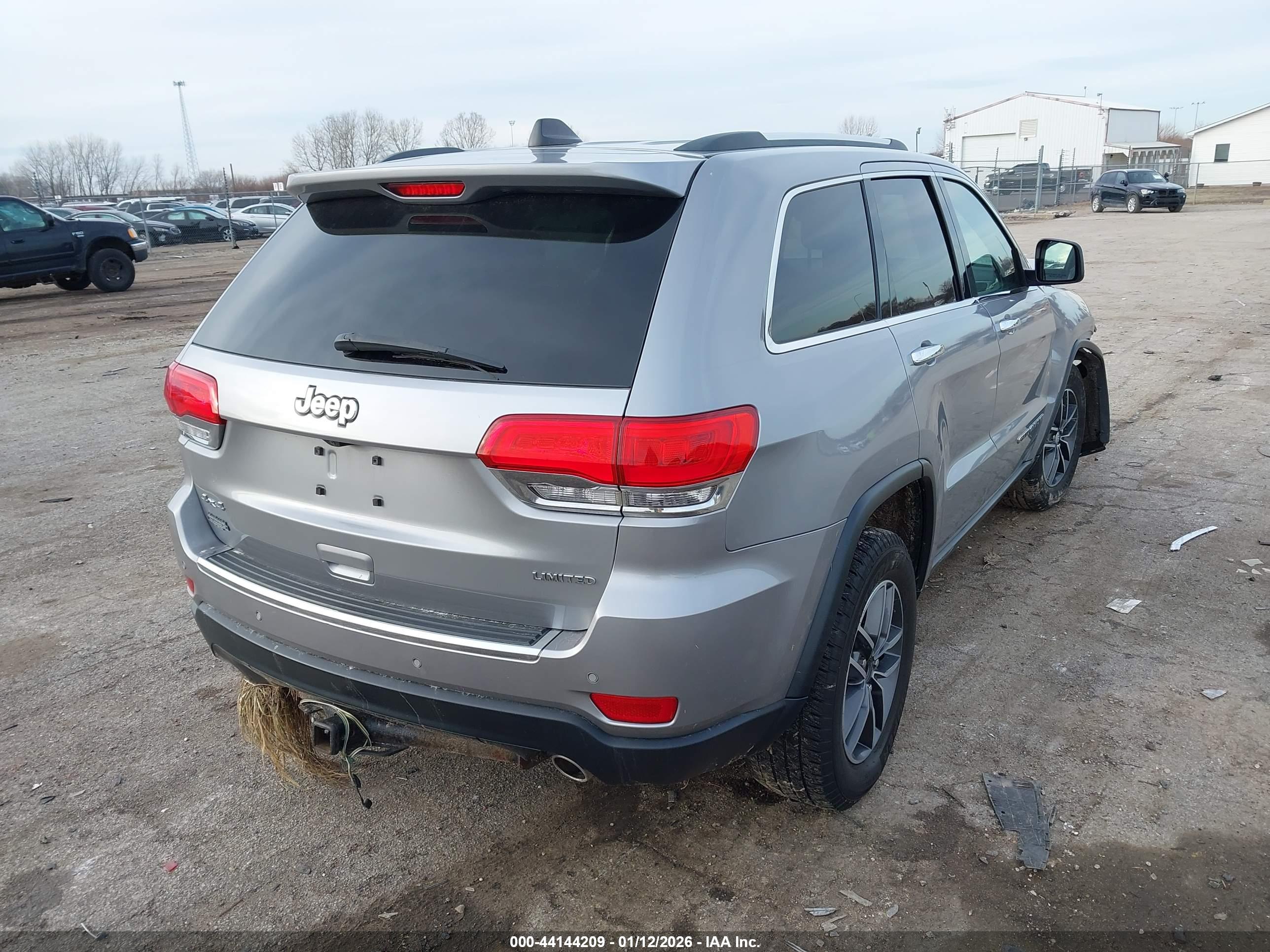 JEEP GRAND image 4