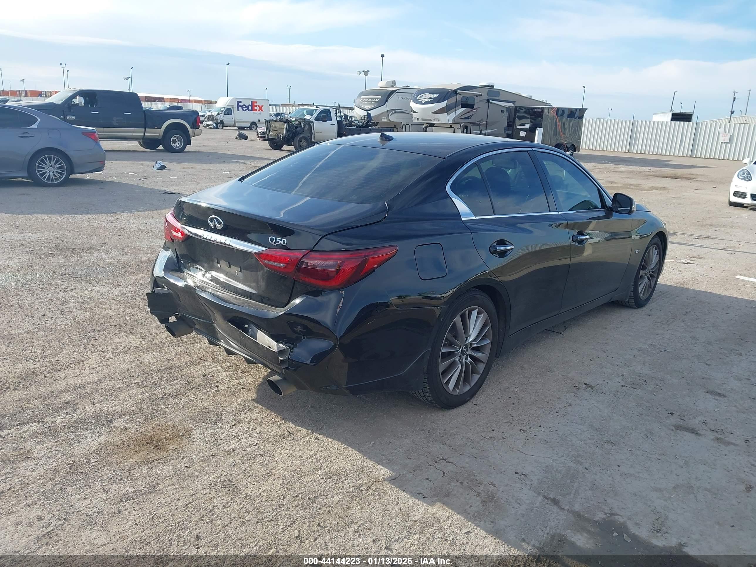 INFINITI Q50 image 4