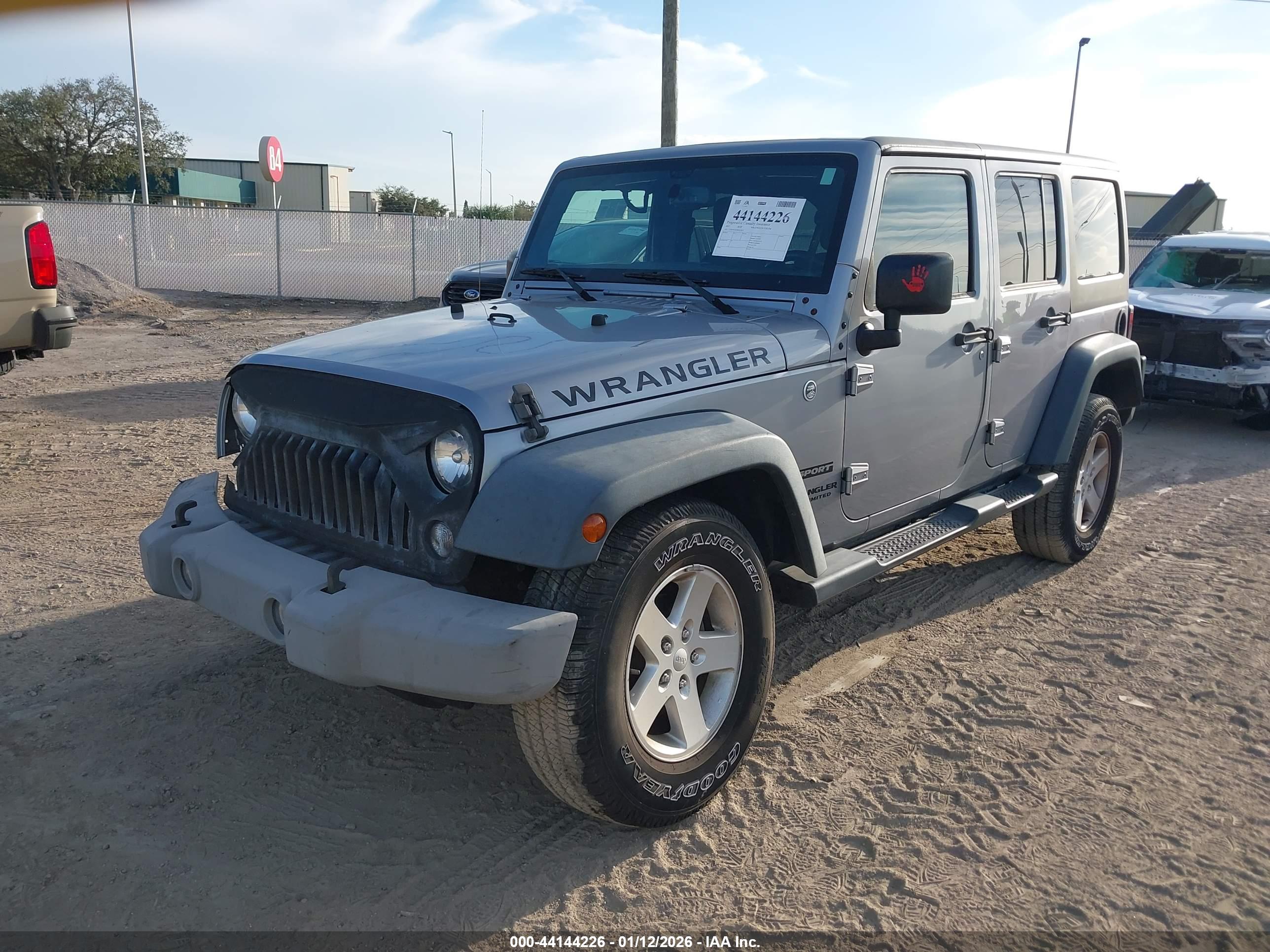 JEEP WRANGLER image 2