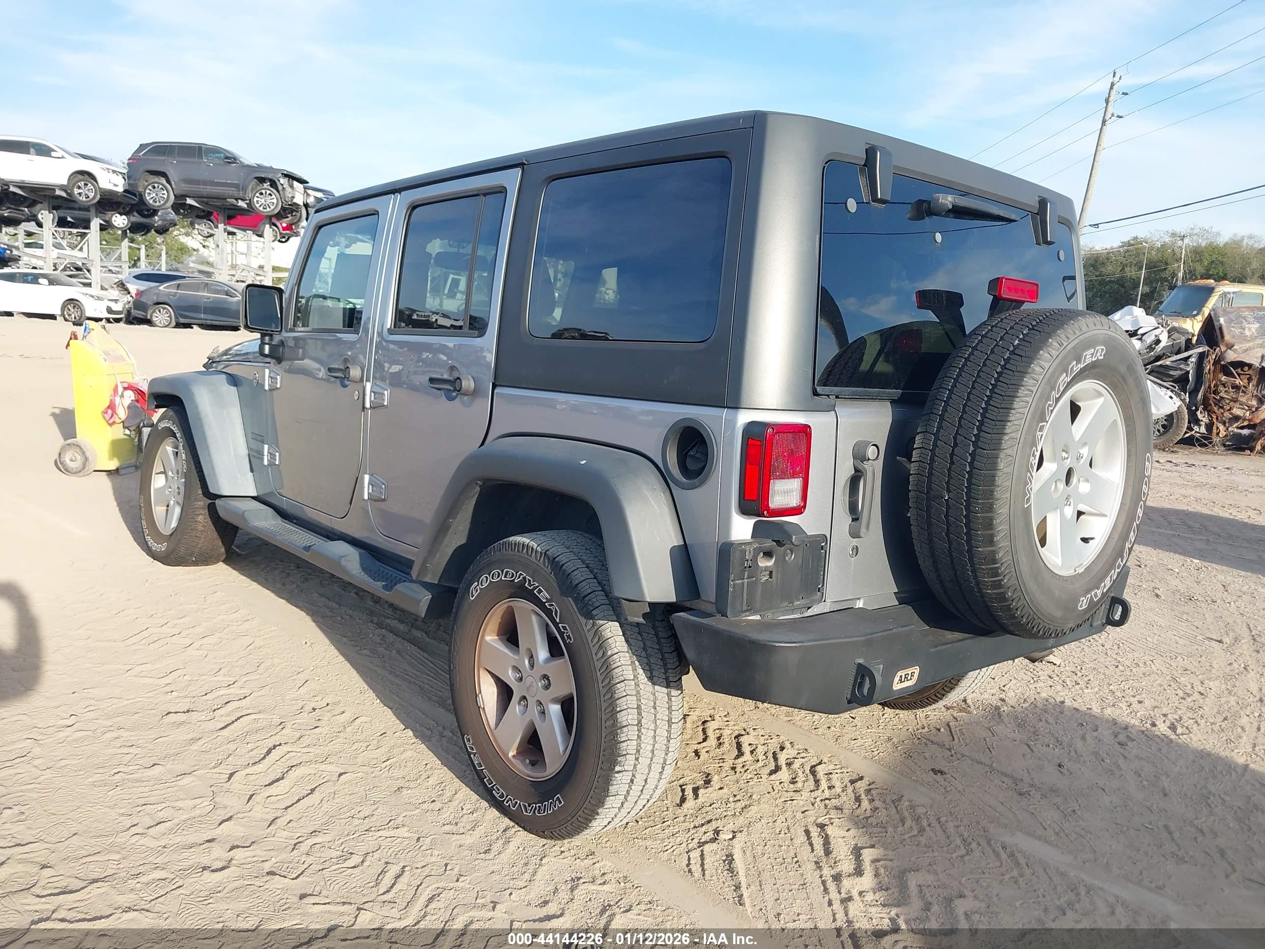 JEEP WRANGLER image 3