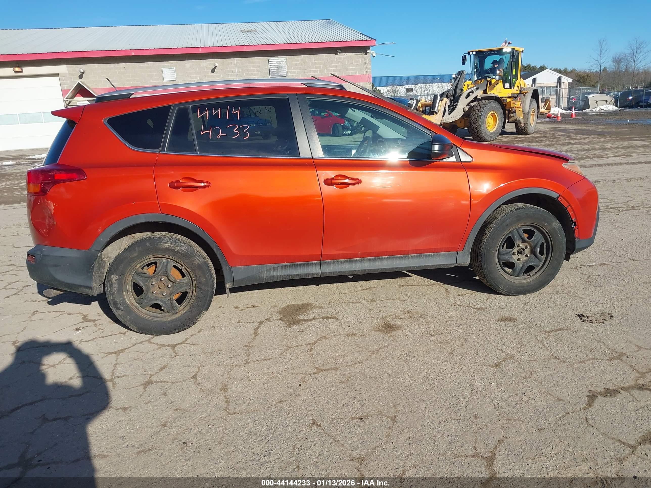 TOYOTA RAV4 image 4