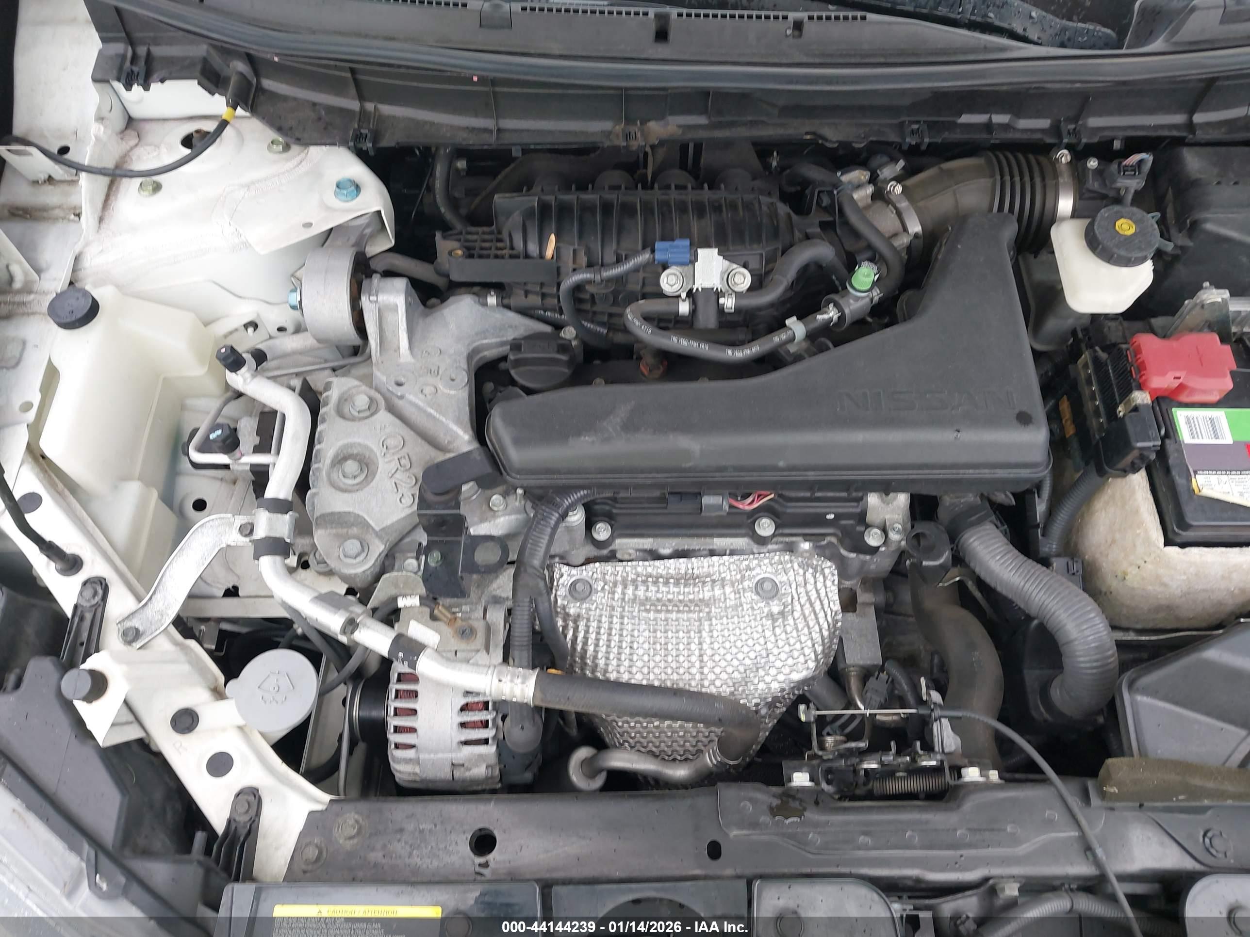 NISSAN ROGUE image 10