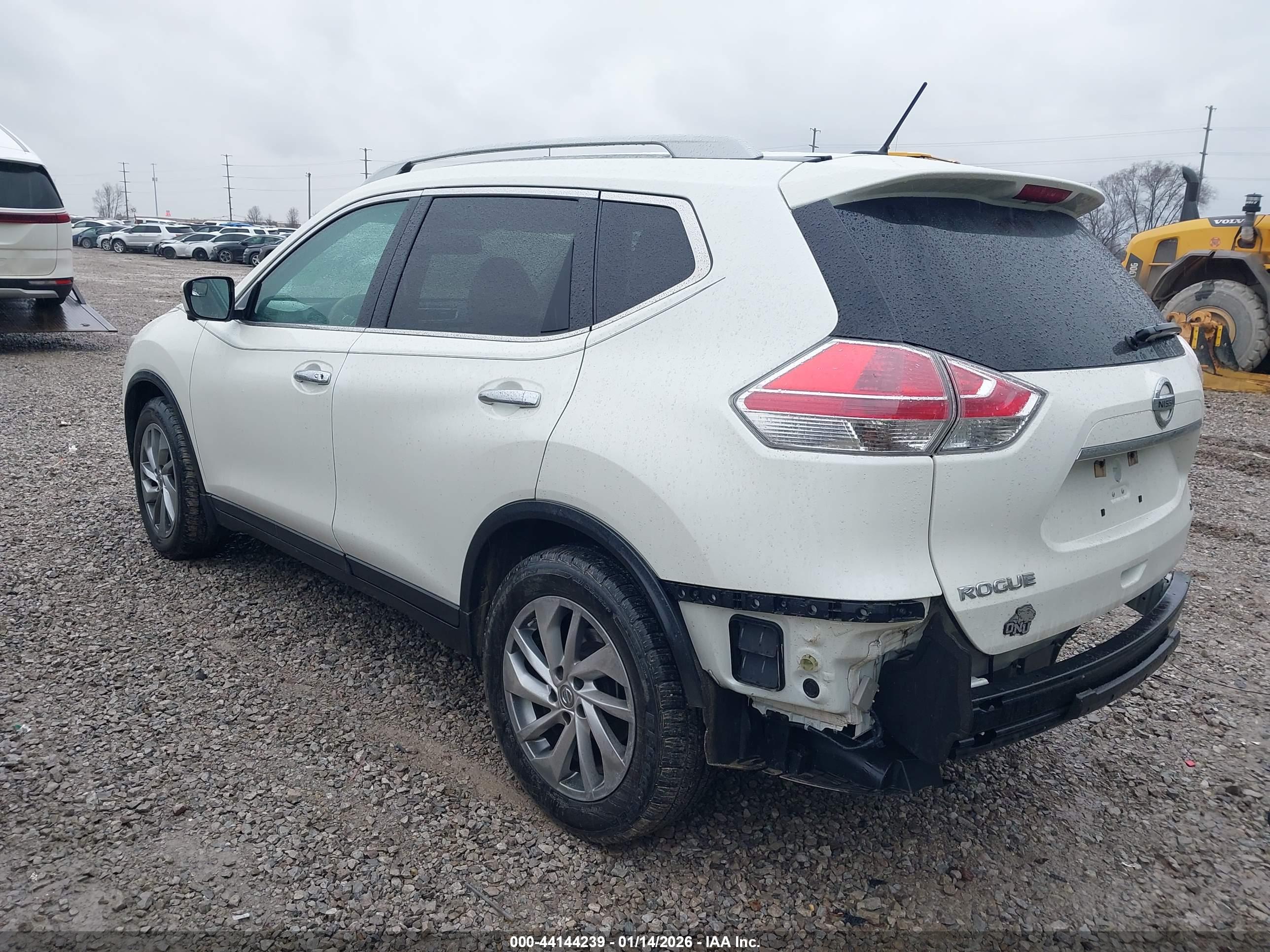 NISSAN ROGUE image 3
