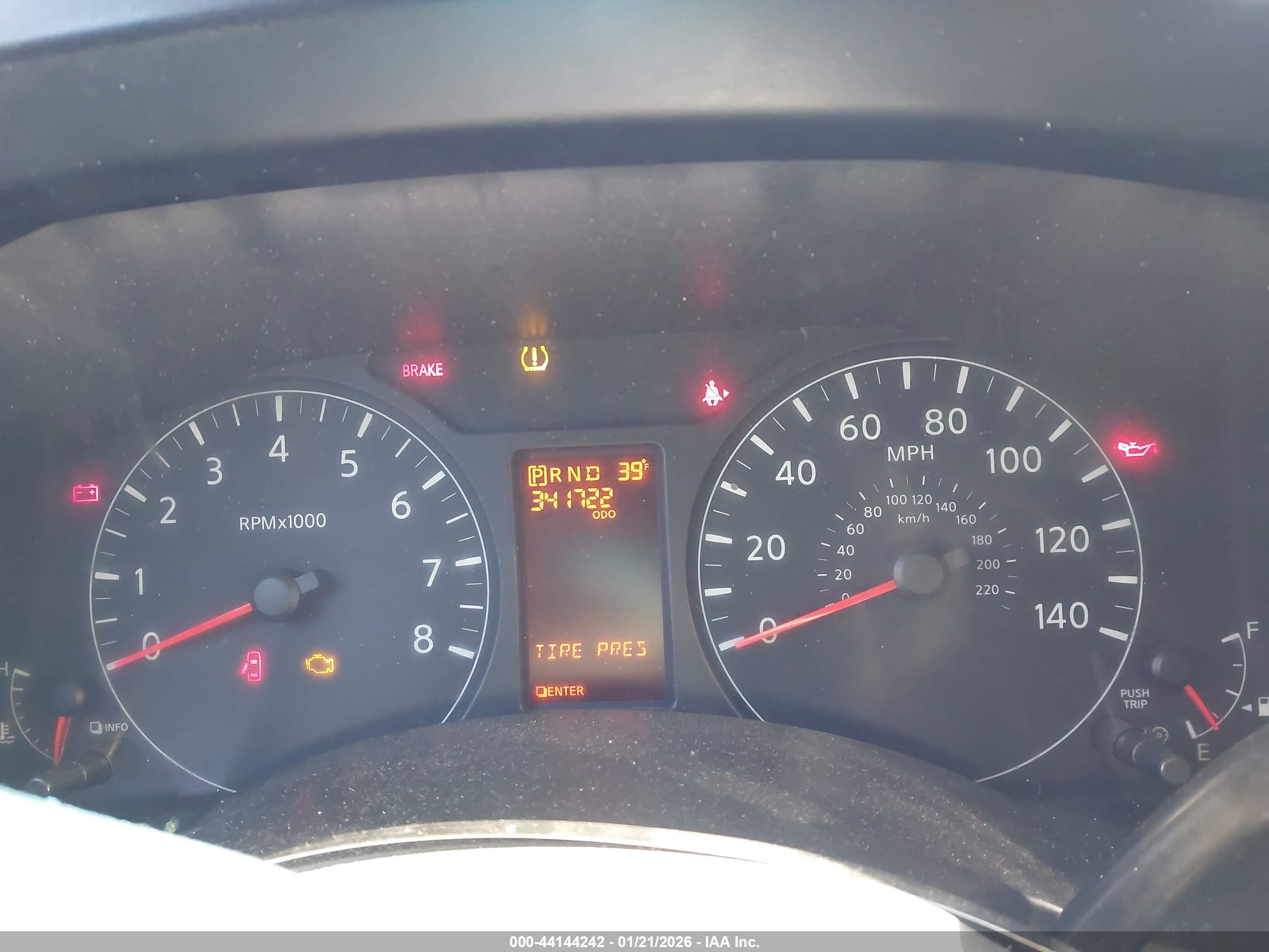 NISSAN NV image 7