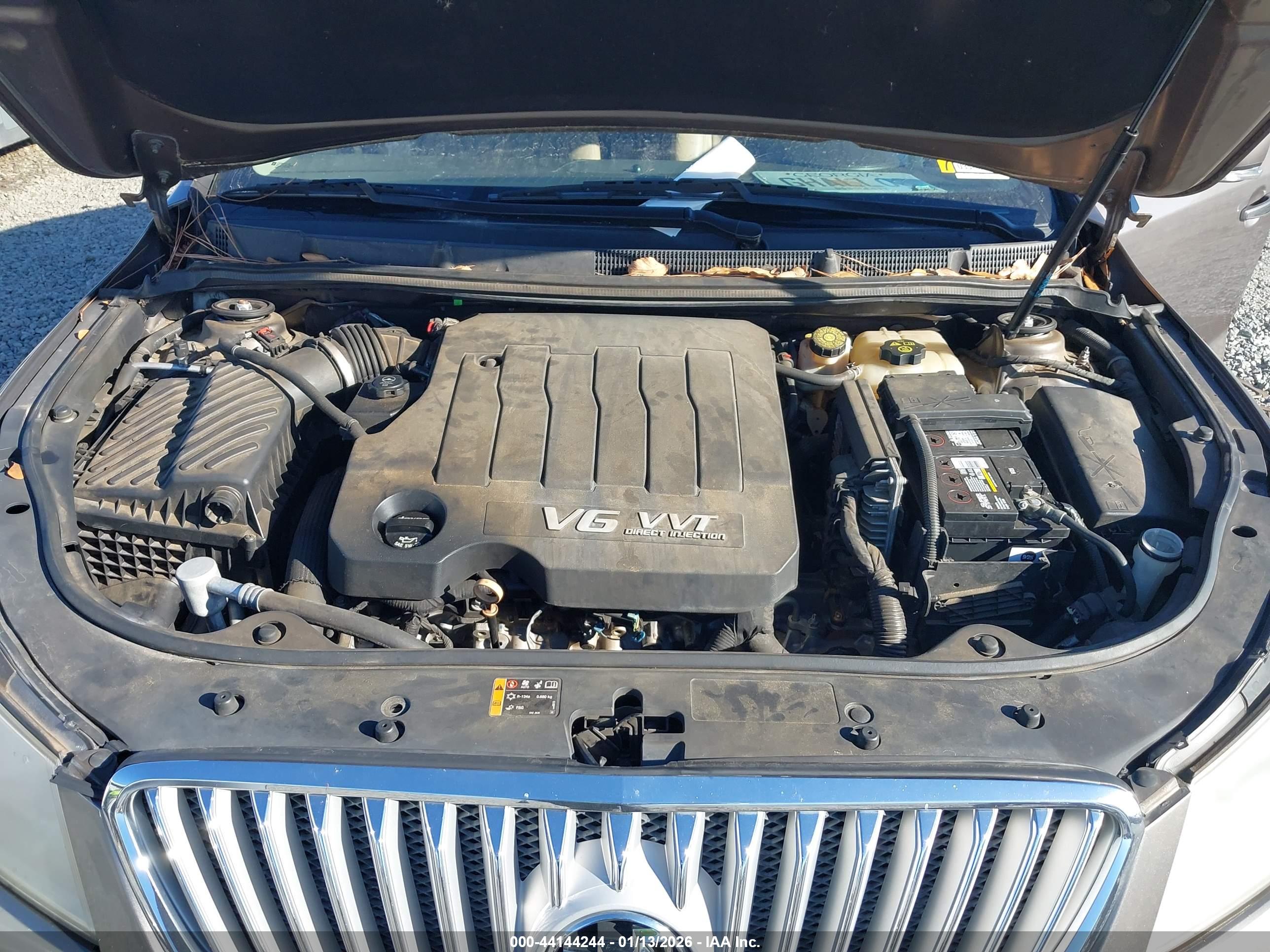 BUICK LACROSSE image 10